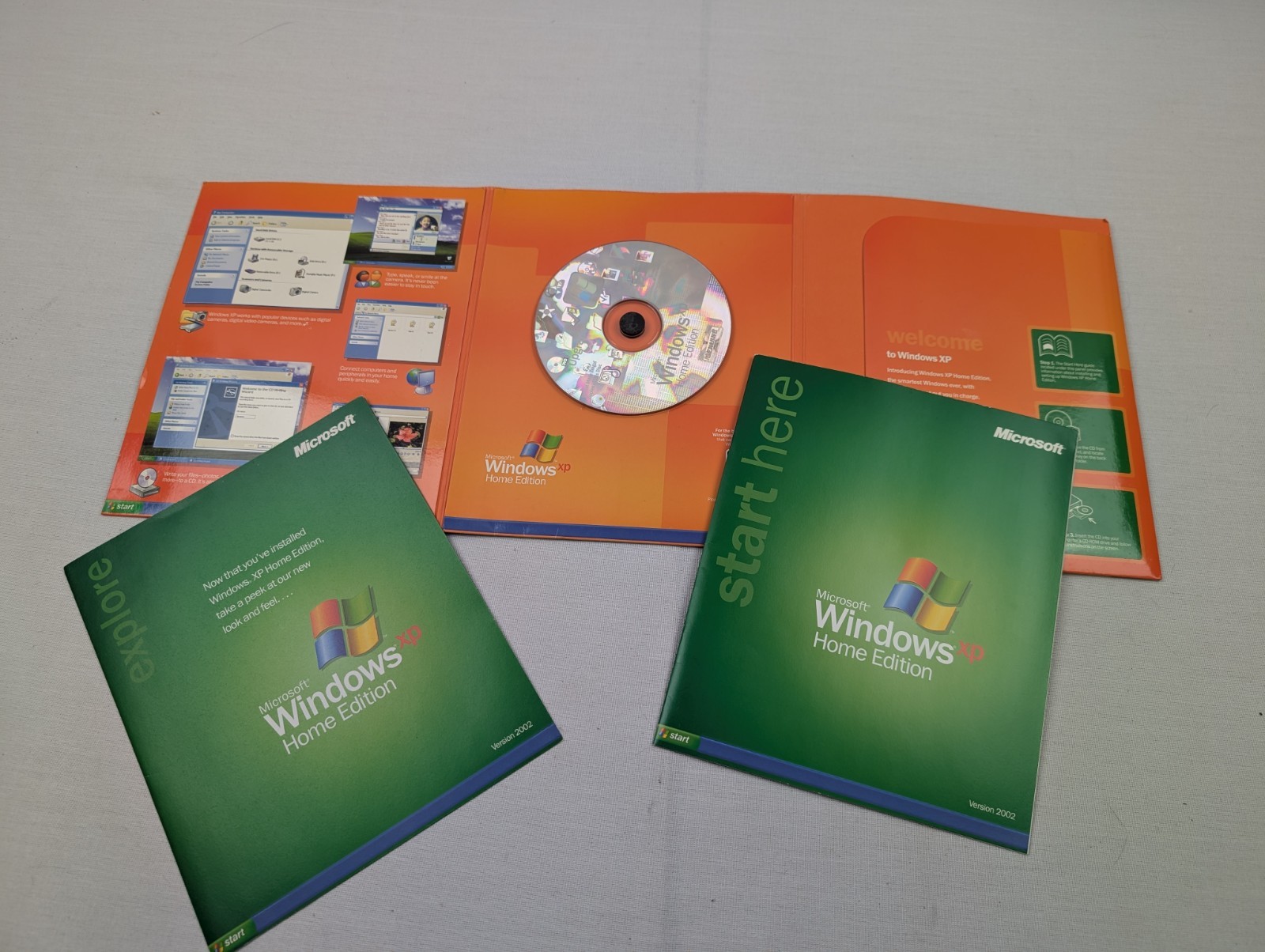 Microsoft Windows XP Home Edition Upgrade 2002 With  Product Key Code