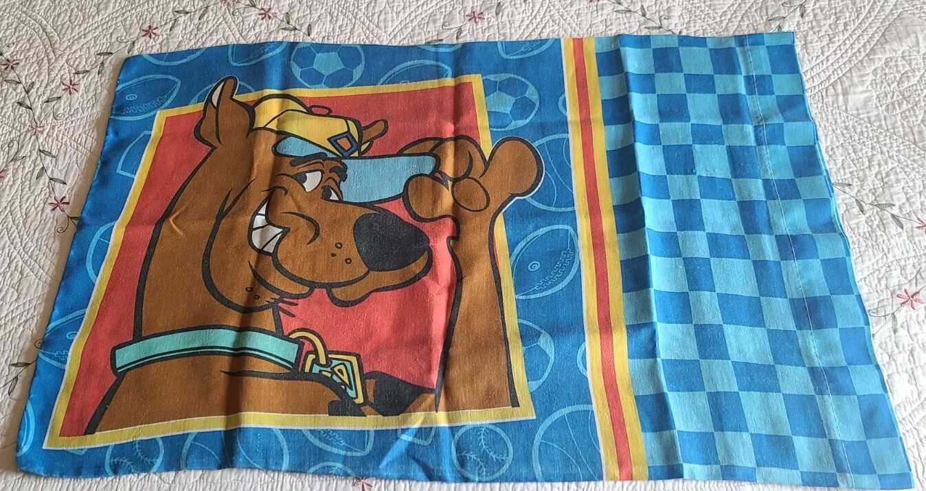 Vtg 1999 Hanna Barbera Scooby Doo 2 Sided Single Stitch Standard Pillowcase