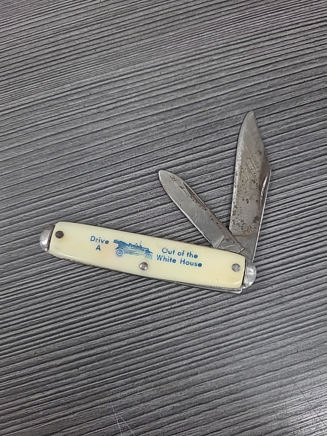 Pocket Knife Presidential Campaign 1976 Drive a Ford Out of the White House