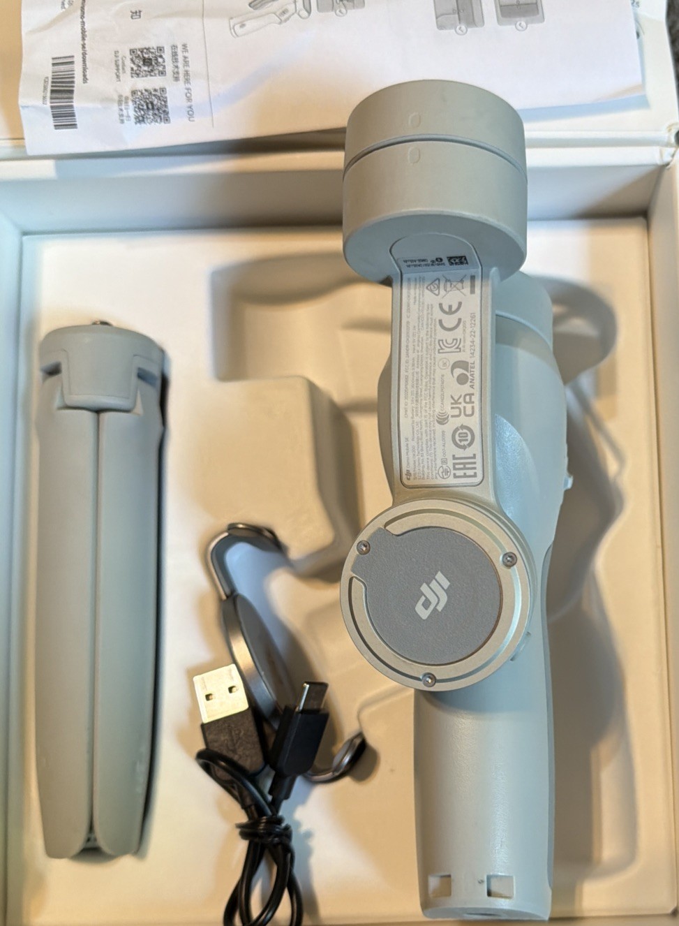 DJI Osmo Mobile SE Smartphone Gimbal Stabilizer Light Gray Open Box