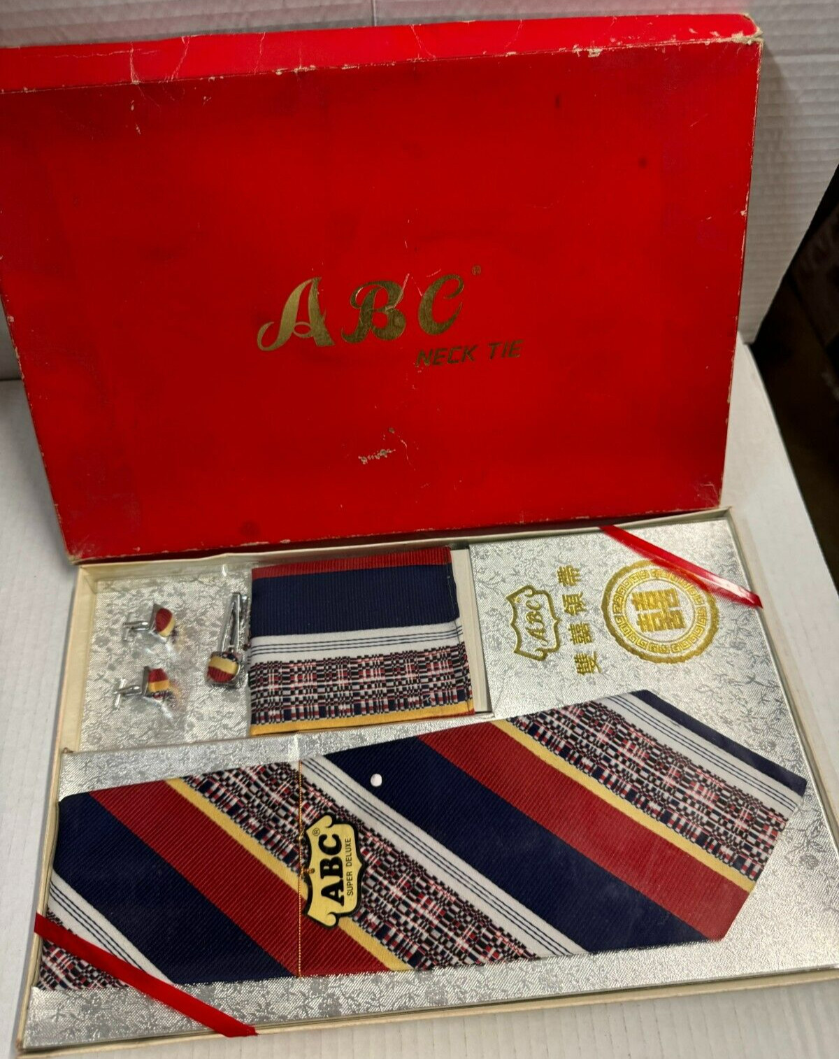Vintage ABC Super Deluxe Multicolor Men's Neck Tie, Tie Clip & Cufflinks Box Set