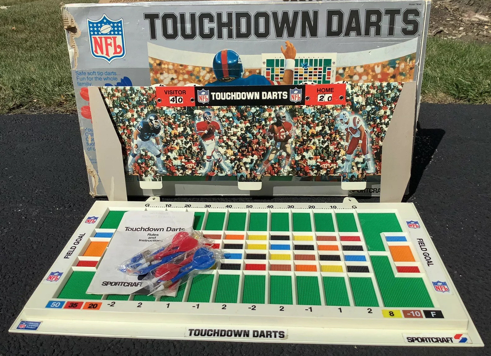 Vintage 80's NFL Sportcraft Touchdown Dart Board, Football Dart Game *READ*