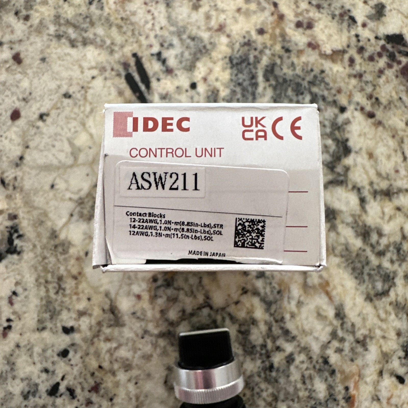 IDEC ASW211 Selector Switch For Pilot NEW + FAST SHIPPING