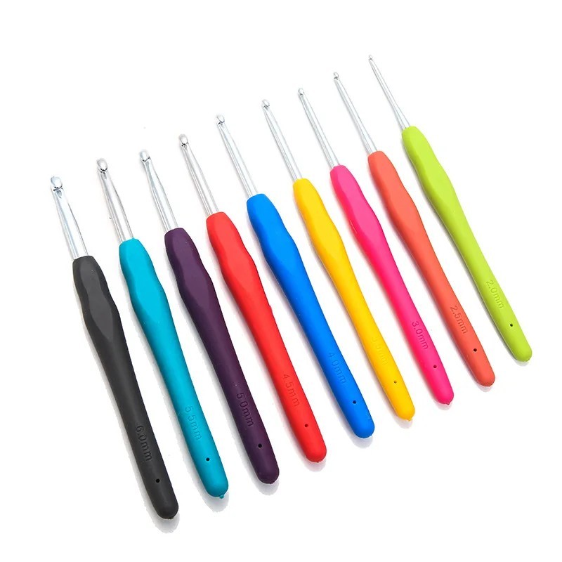9Pcs Crochet Hooks Set Soft Grip Handles Knitting Needles Aluminum Multi Color