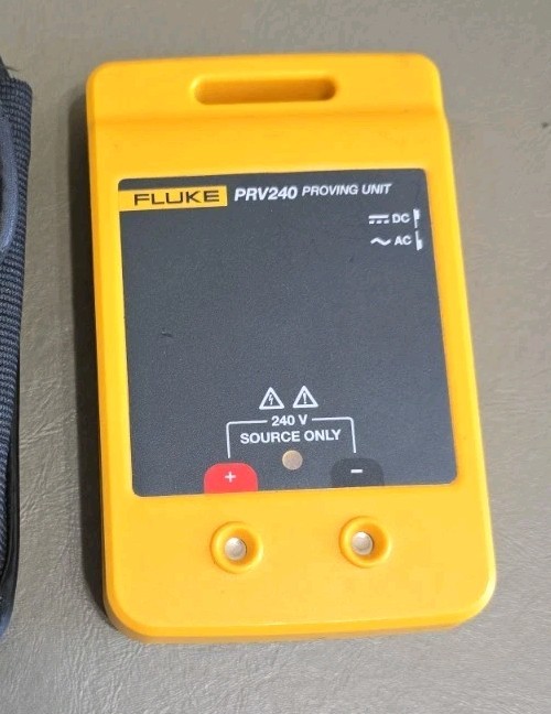 Fluke PRV240 Proving Unit With Protective Belt Clip Case