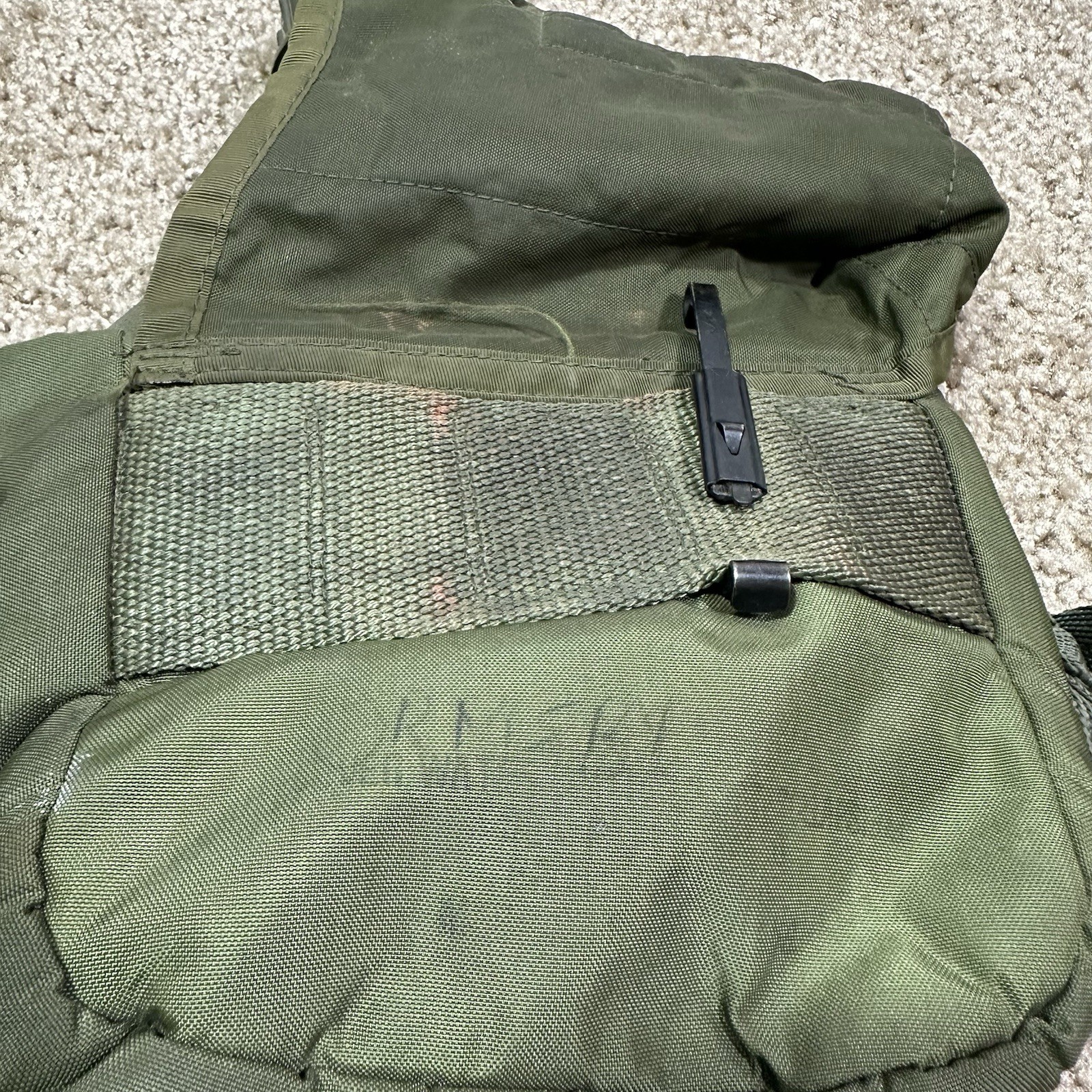 Vietnam War 2 Quart Collapsible US Canteen Hedwin Green w/ Strap