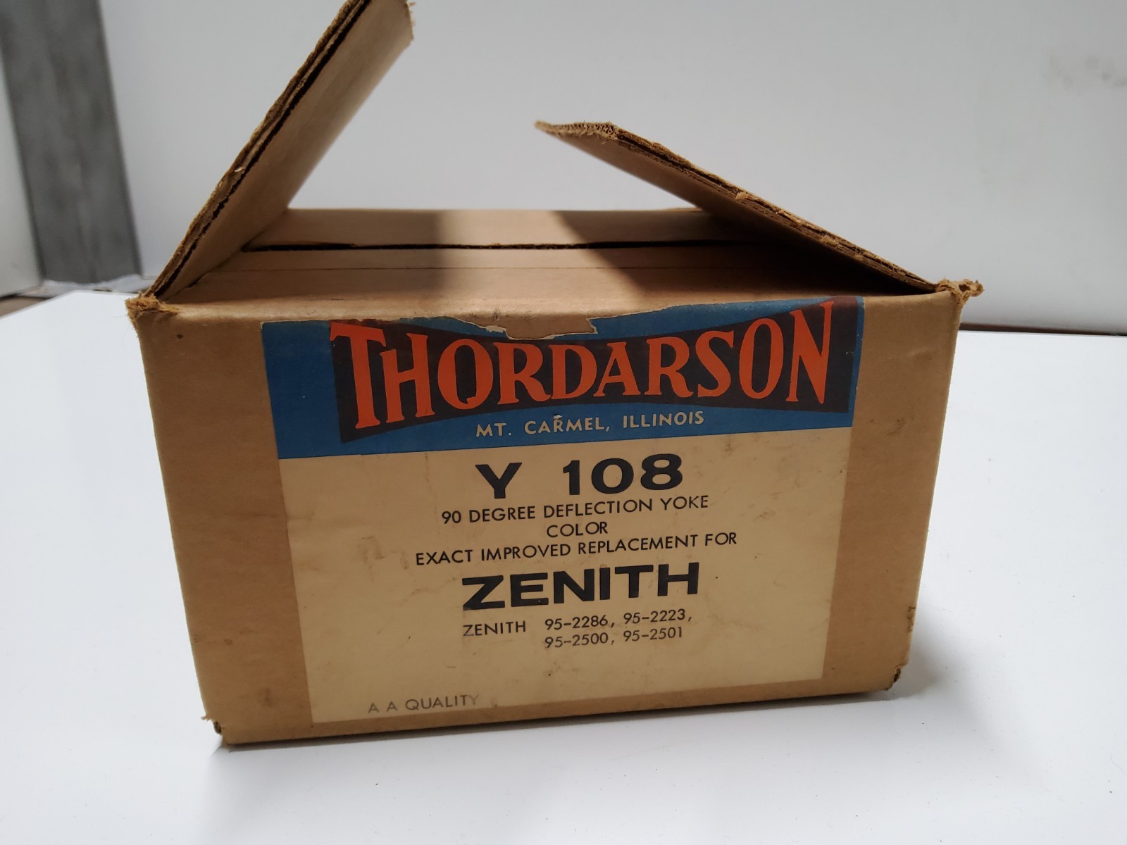 Thordarson Y 108 90 degree deflection yoke color tv Zenith