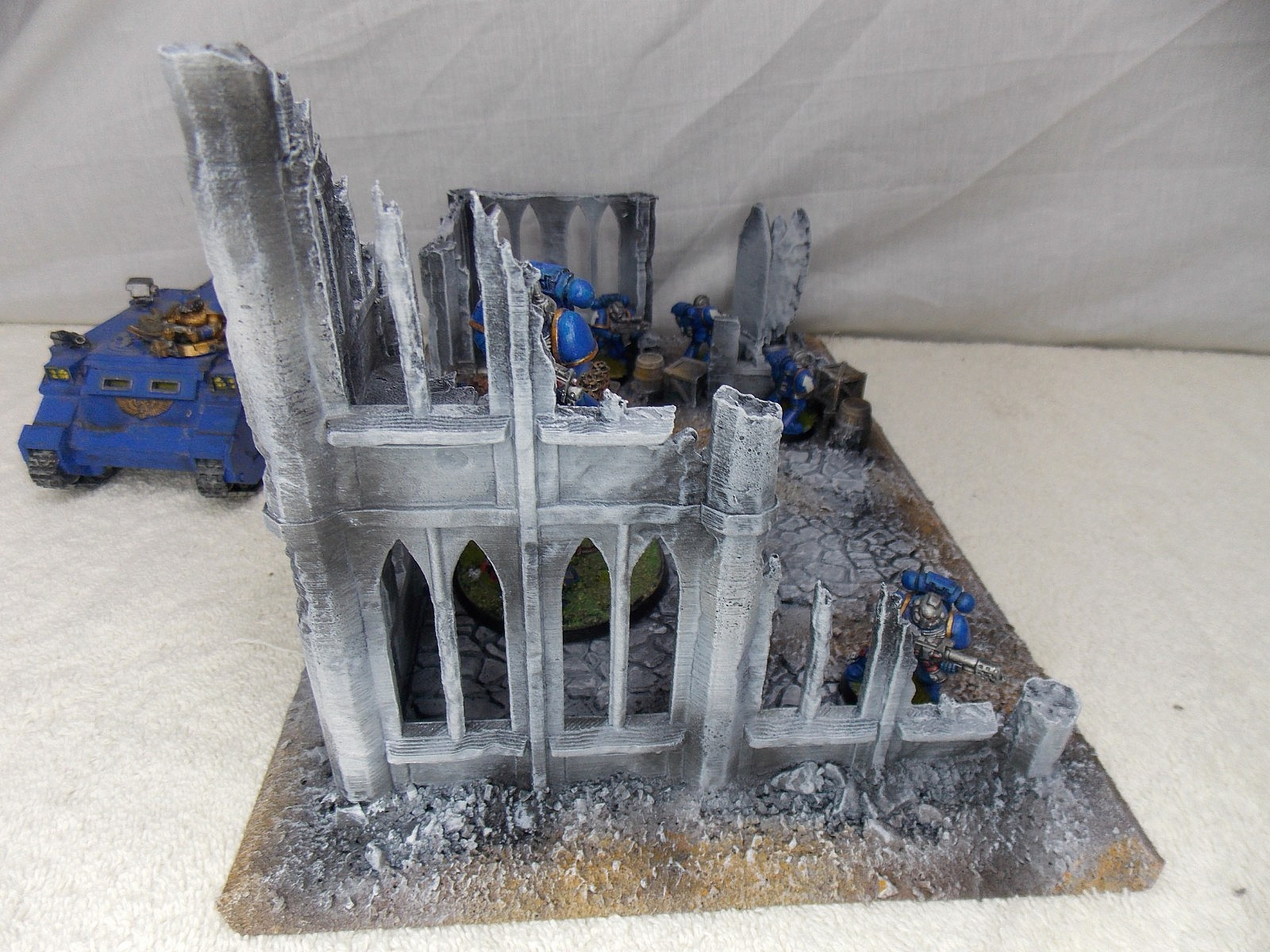 WARGAMING TERRAIN PAINTED BUILDING