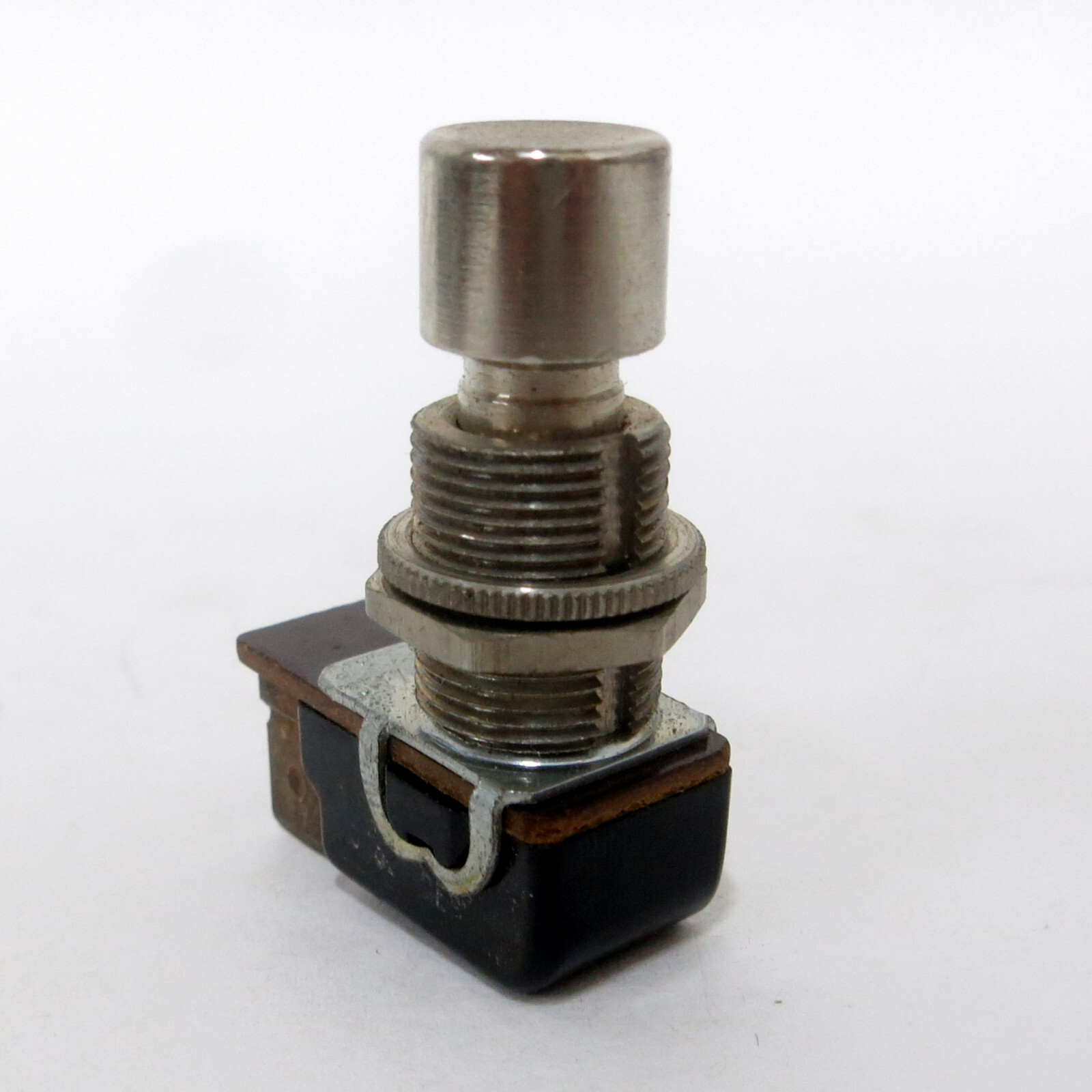 A-H rugged push button / foot switch - SPST momentary