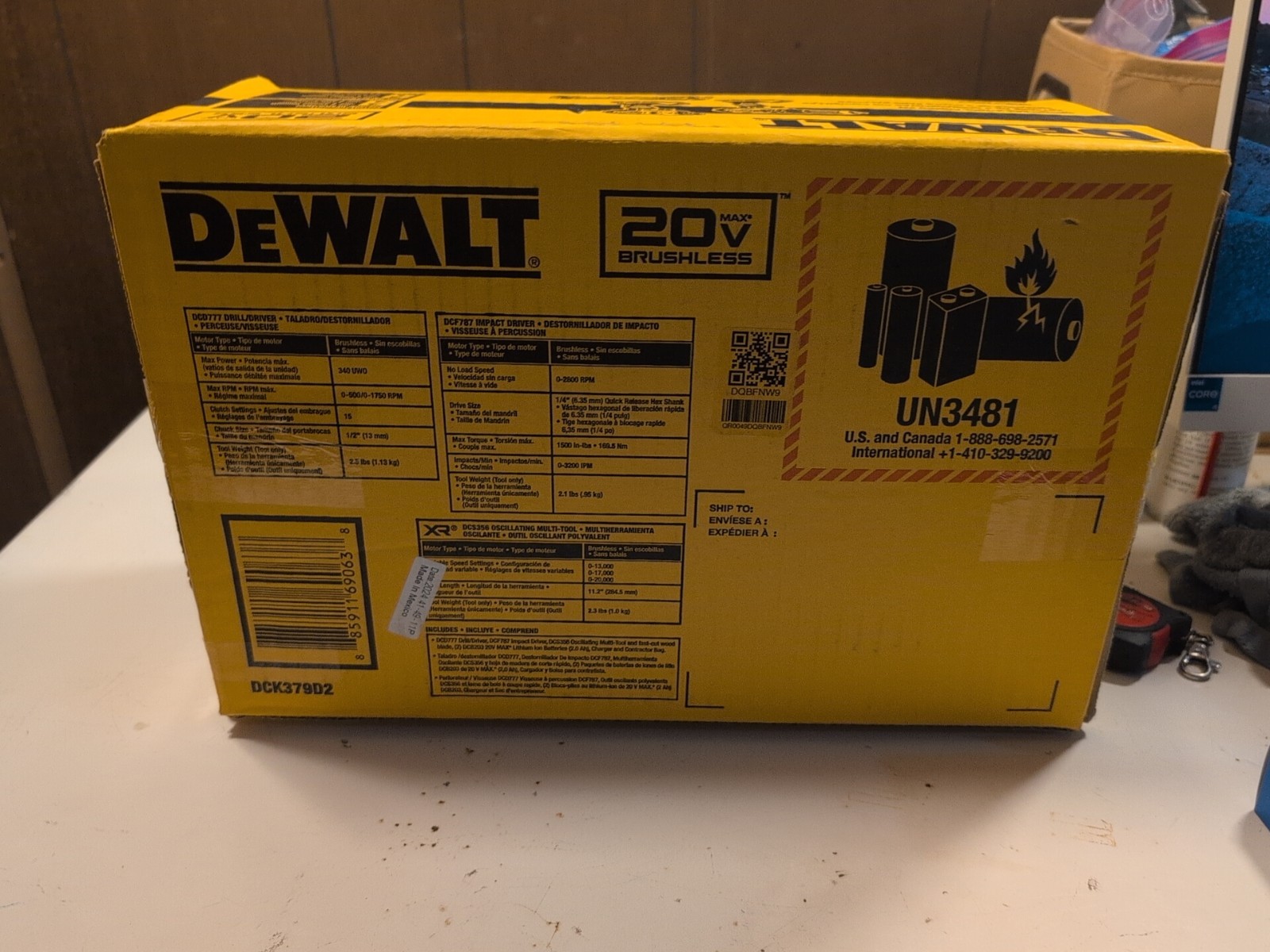 New - DEWALT 20V MAX Brushless Cordless 3 Tool Combo Kit DCK379D2