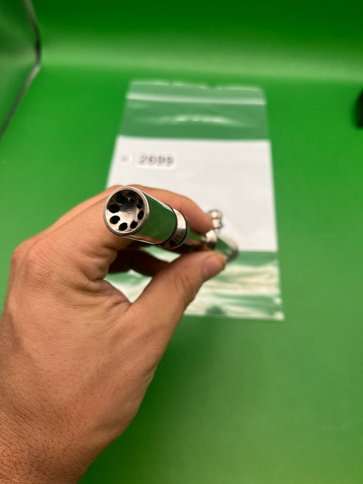 Autococker Bolt