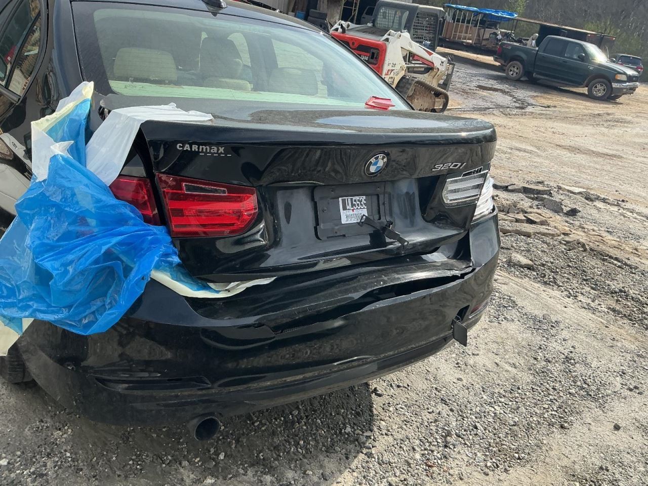 320I 2014 Glove Box 4994309