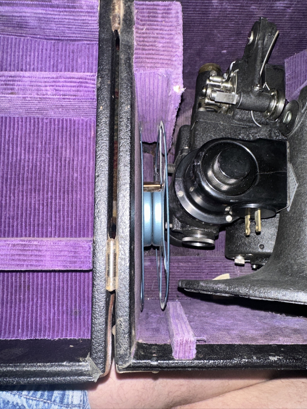 BELL & HOWELL Filmo Automatic Cine Projector Cinemachinery