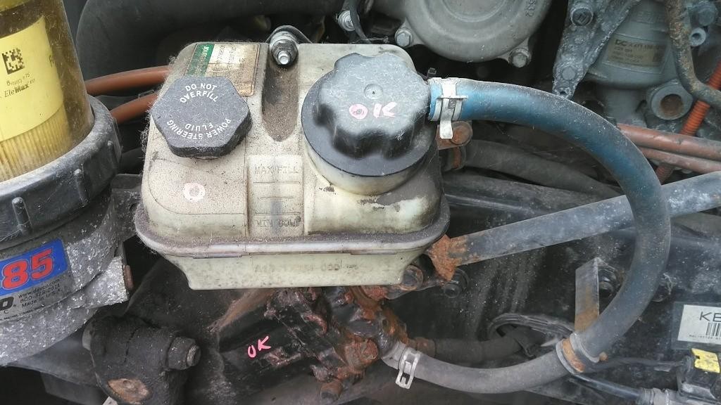 Replaces 2019 FREIGHTLINER CASCADIA 126 POWER STEERING RESERVOIR ,  OH