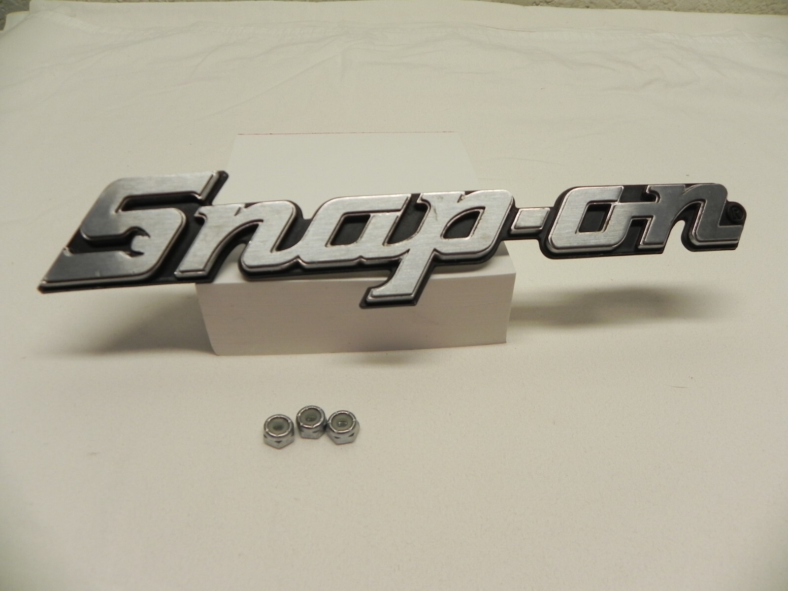 Snap-On KN800 3 Stud Silver/Black Metal Emblem Badge Decal Logo 8" L w/3 Lcknuts
