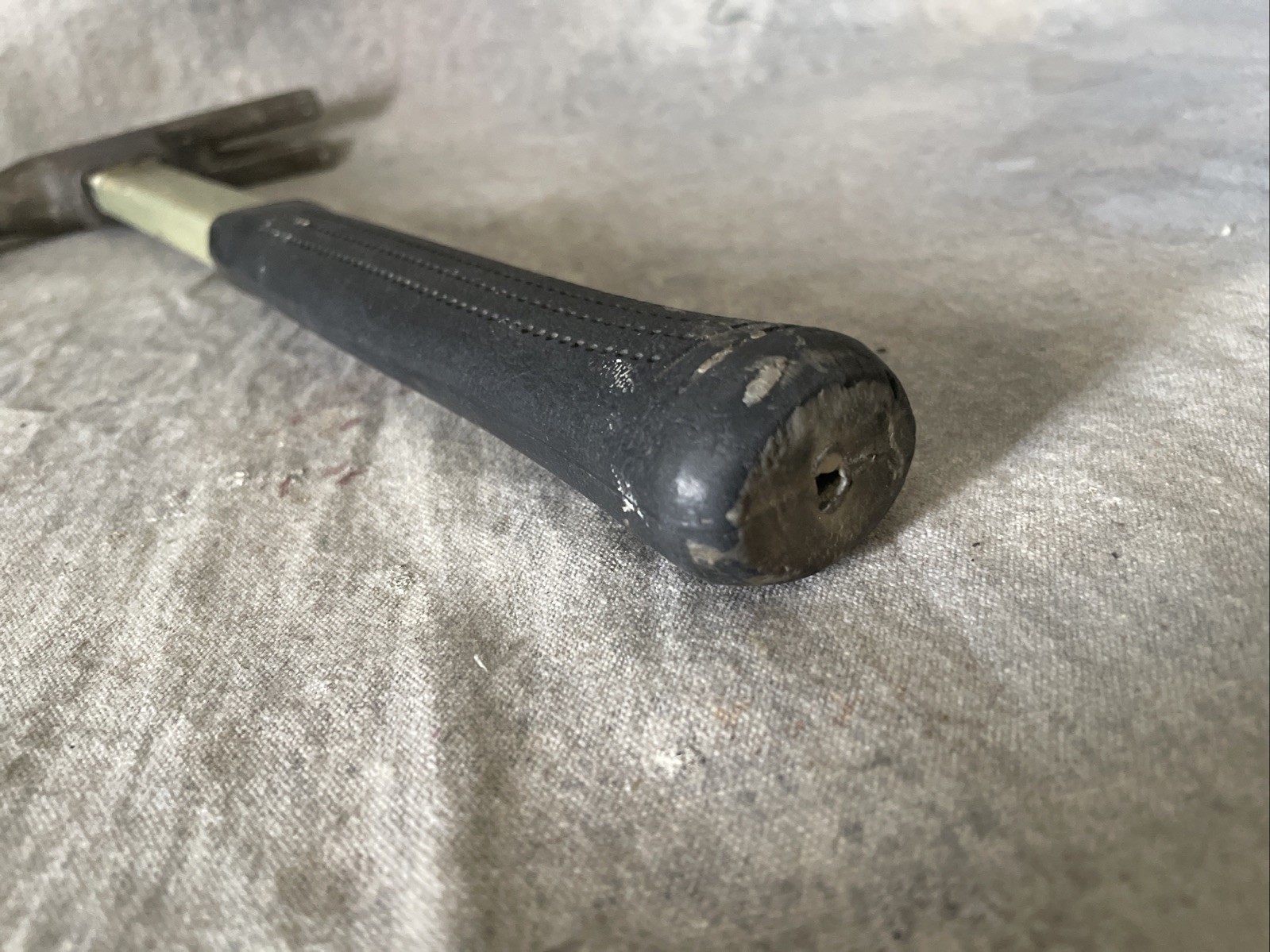 Klein 807-18 electrician hammer