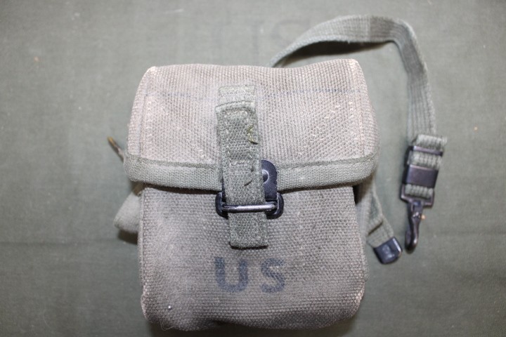US Military Issue Vietnam Era Canvas Rifle Magazine Short Pouch .223 5.56 T40