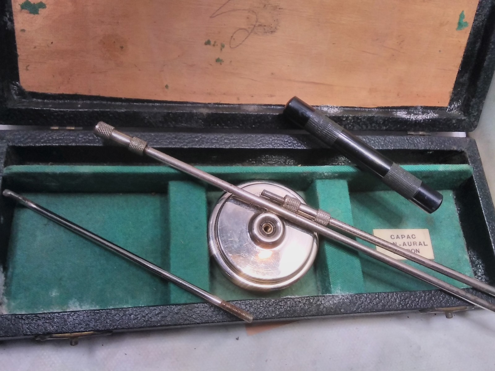 The Capac Classic Car Engine Tool Bin Aural