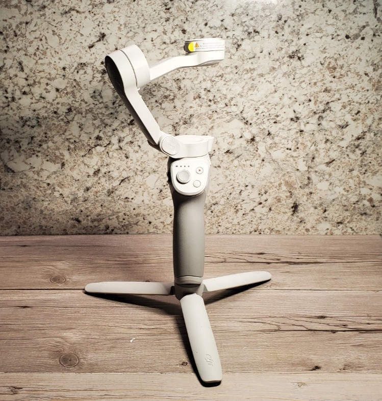 DJI OM 4 Handheld Foldable Gimbal 3-Axis Stabilizer