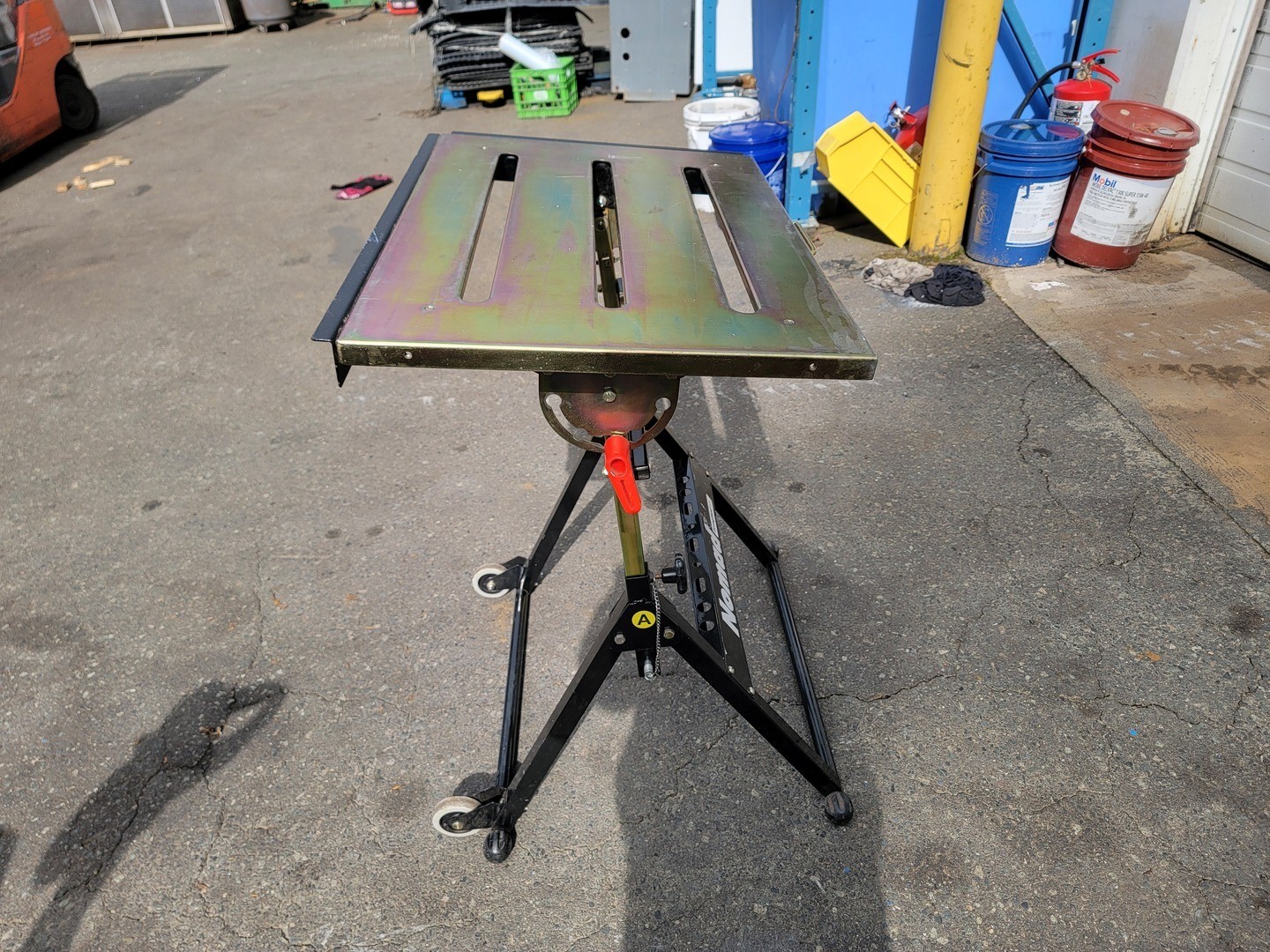 Nomad 30" x 20" Portable Welding Workbench Table