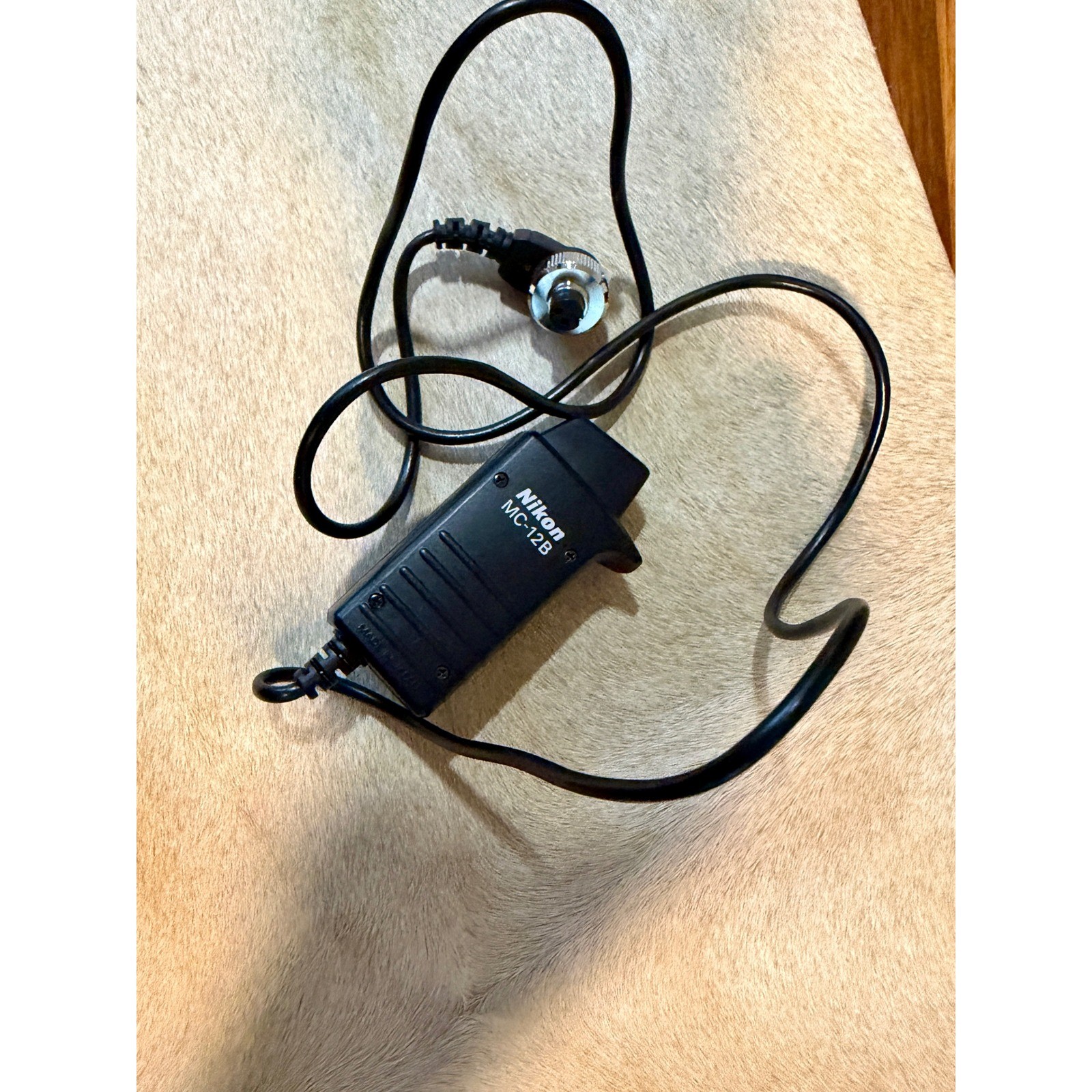 Nikon MC-12B Remote Release Cord Wired Shutter Trigger Black 2-Pin Connector