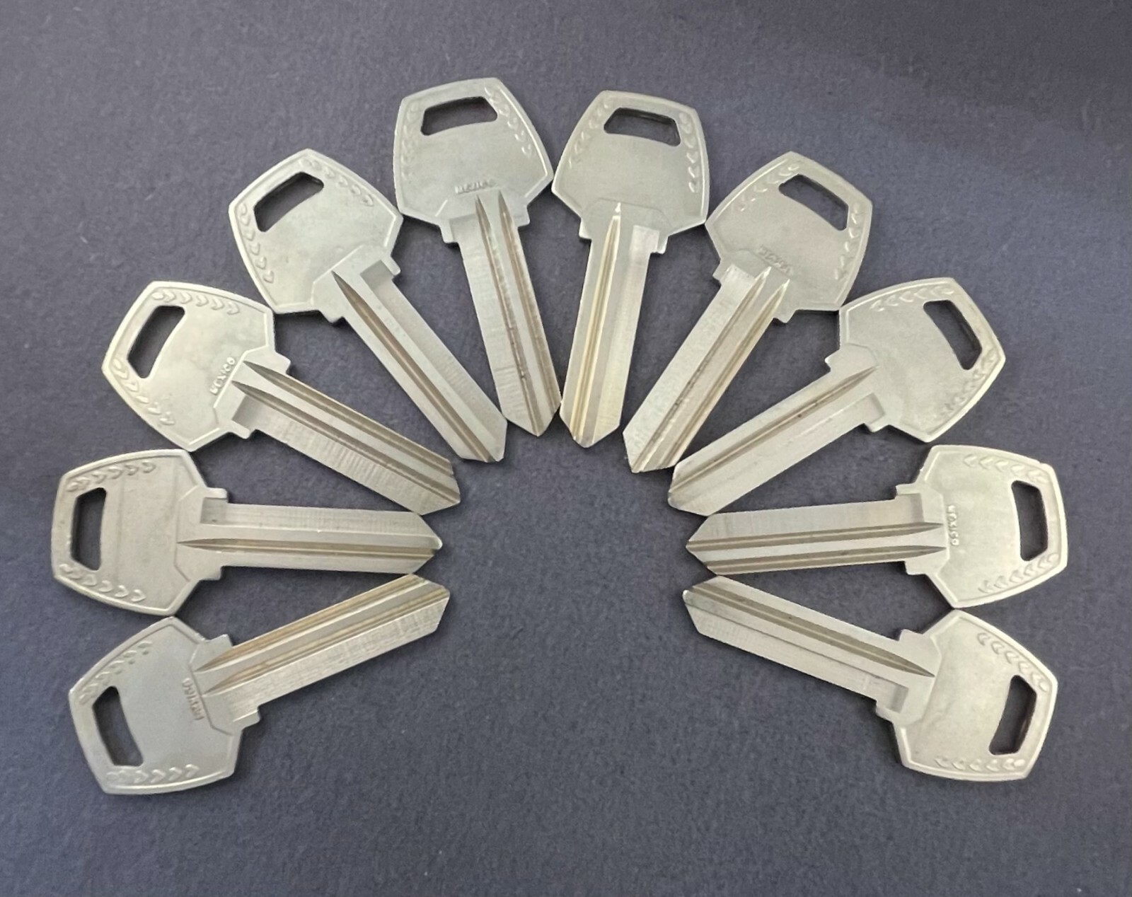 Lots of CO88 A1001EH 6CO11 Type Key Blanks for Corbin Z1-60-6 Keyway
