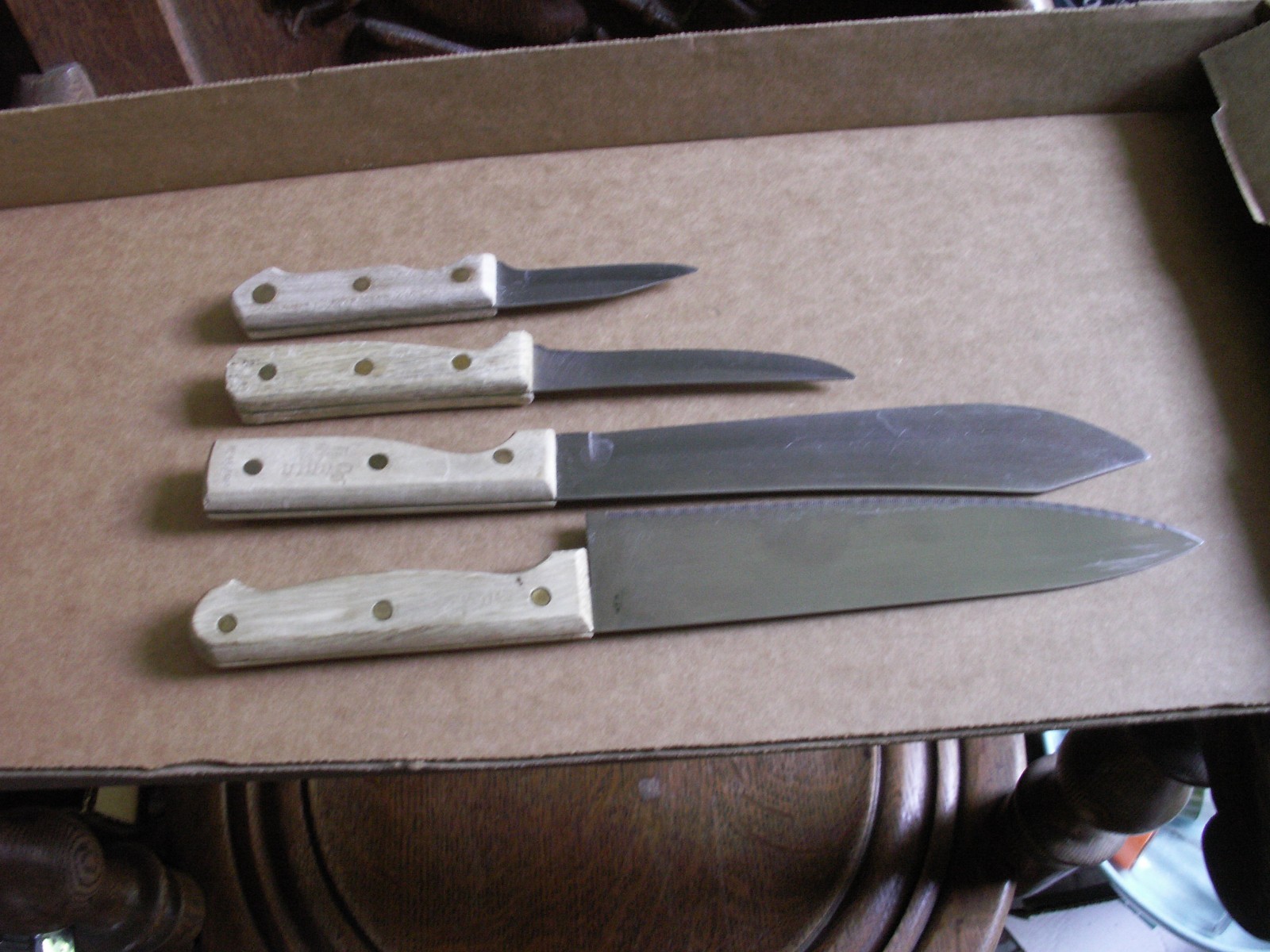 4 vintage Kitchen knives Stainless Steel blades full teng with free U.S.A. ship