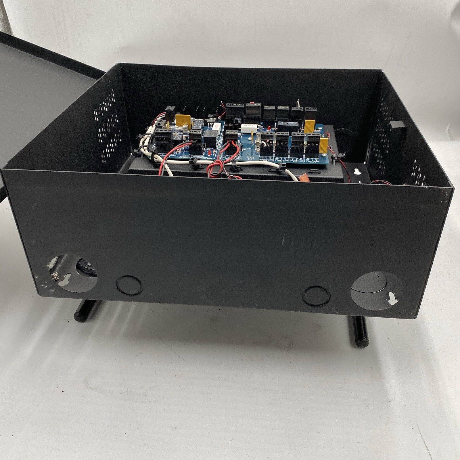 DSX-1040PDP power Distribution Panel w/ 1040DPM Access System