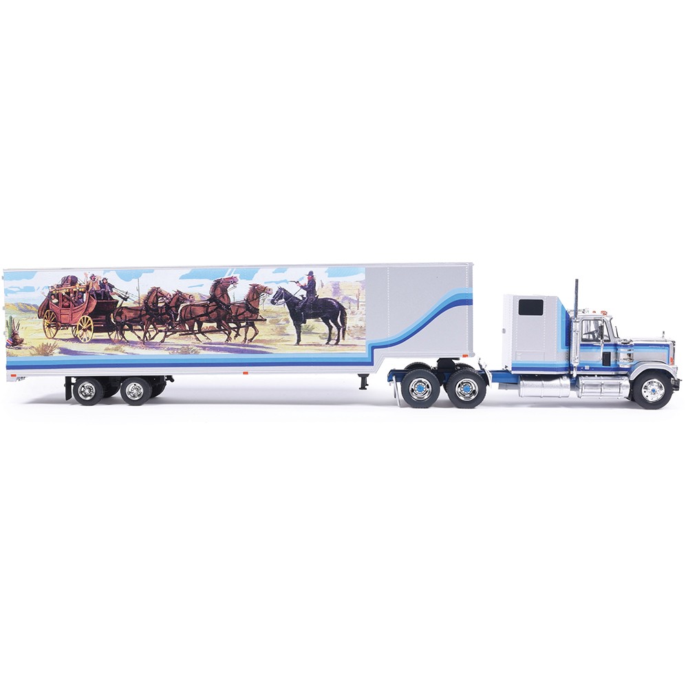 1980 GMC General With Trailer - Western White