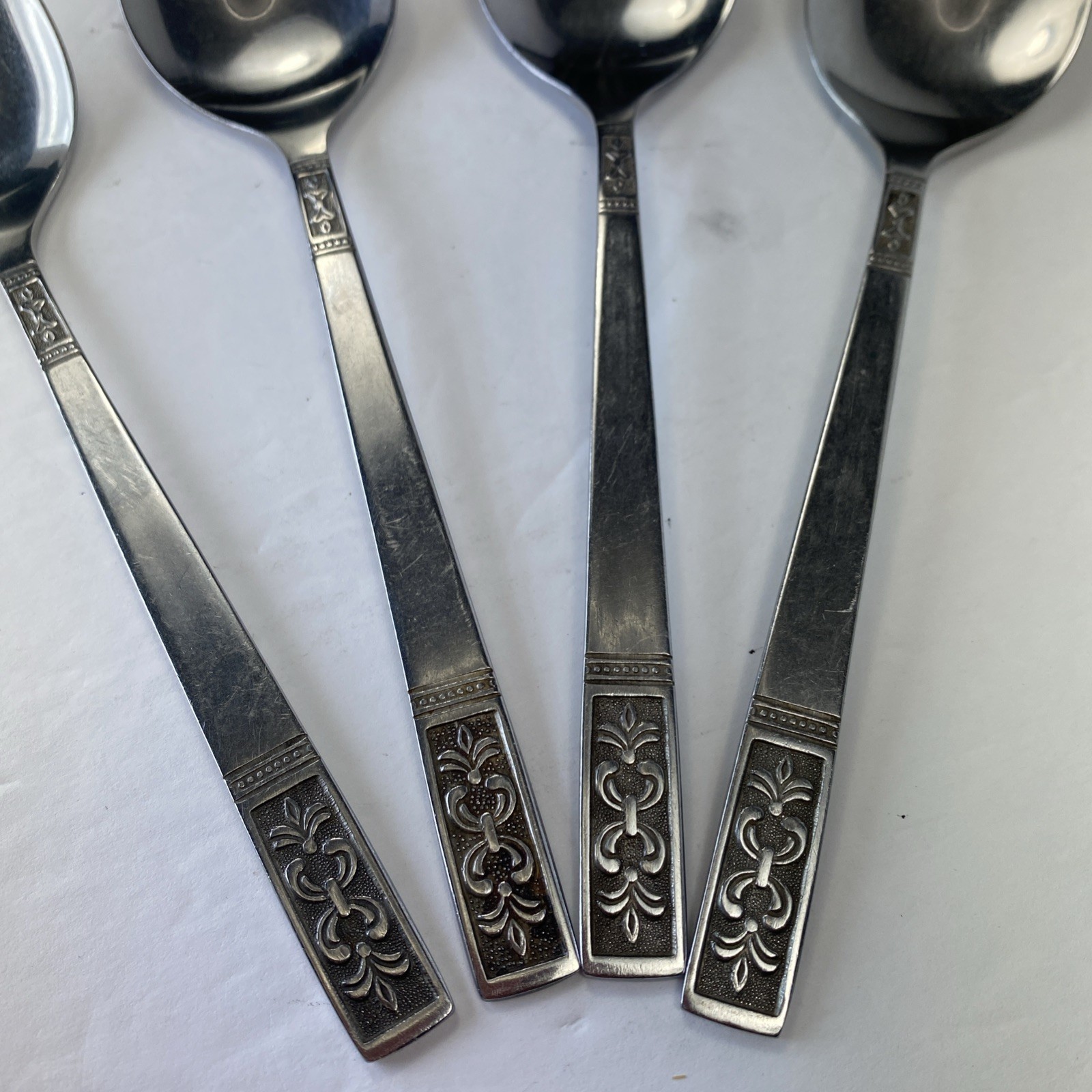 4 Custom Craft Taiwan Stainless Dinner Spoons Flatware Set