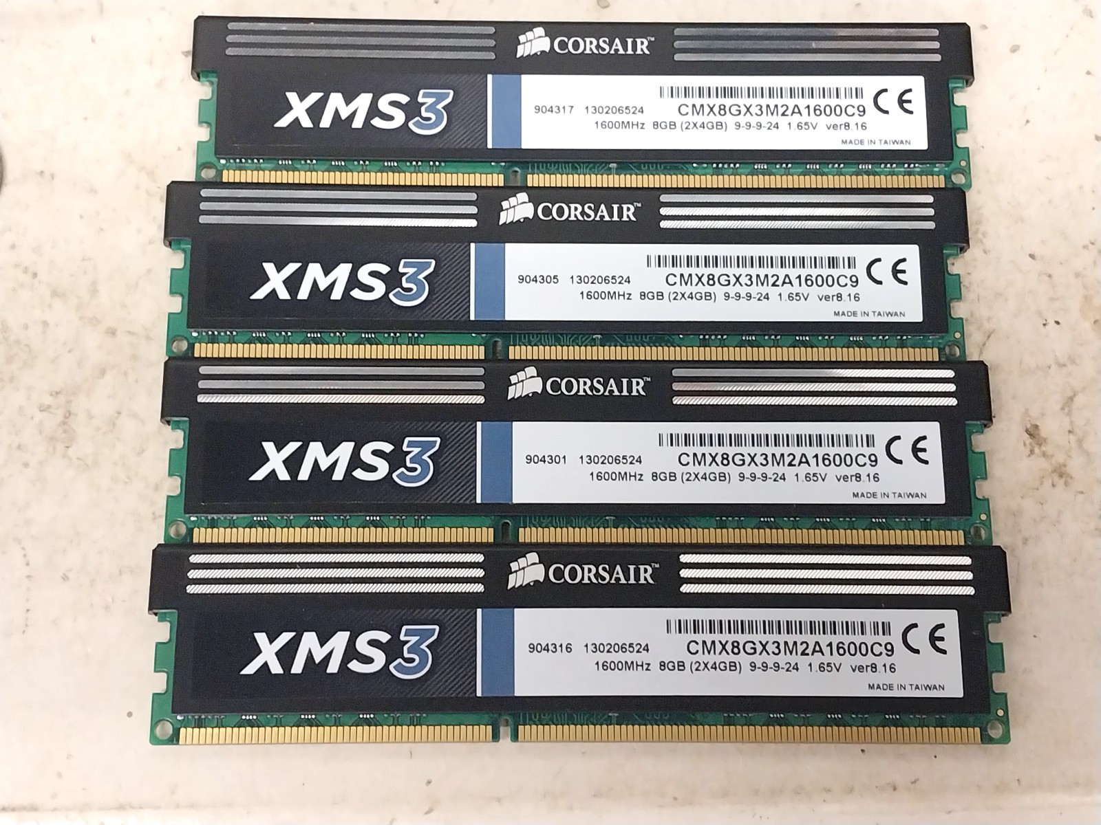 4 Nice Untested XMS3 8 Gig (2x4) Memory 1600 MHz SIMM / Old Vintage Computer