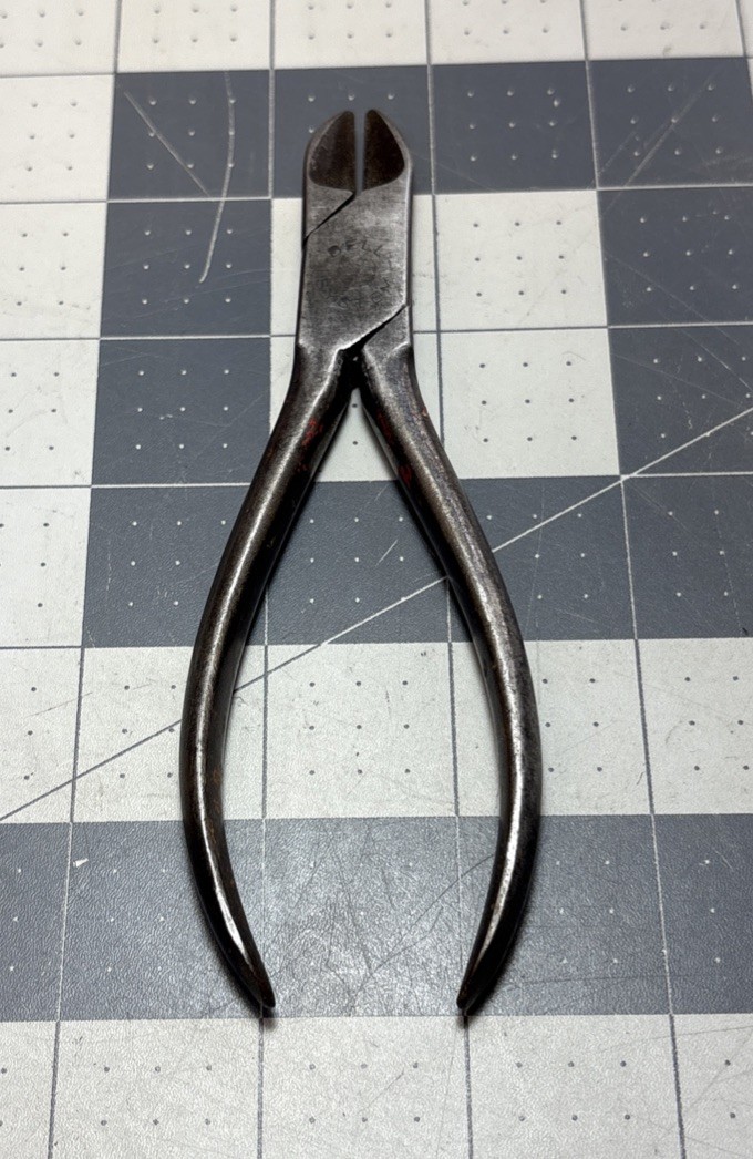 F.E. Lindston Sweden Bell System Cutter Tools