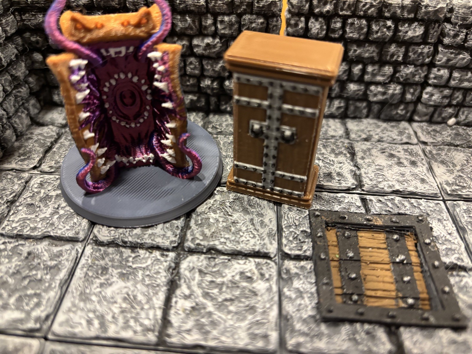 Mimics! Miniatures for Tabletop (Dungeons & Dragons, Pathfinder, etc), Colored