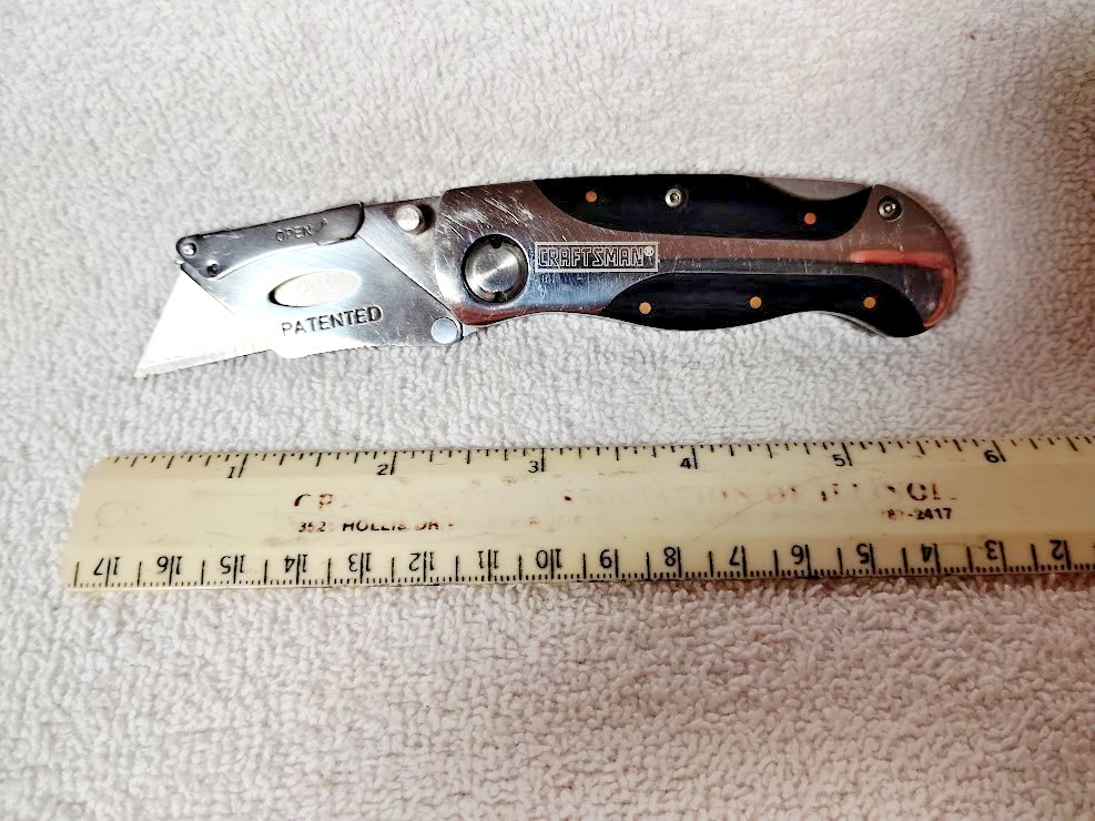 CRAFTSMAN (6") Wood Box Cutter Lockback Folding Utility Knife with Belt Clip