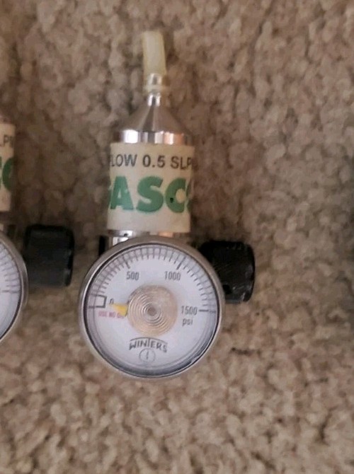 Gasco Flow 0.5 SLPM Gas Cylinder Regulator Gauge 0-1500 PSI Winters MSA altair ?