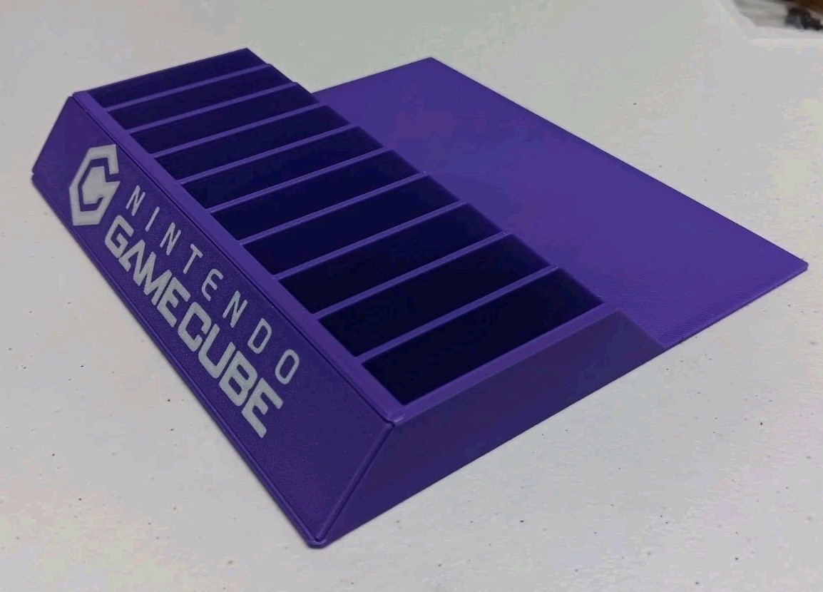 Nintendo GameCube / 10 Game Case Holder / Retro Game Storage Holder