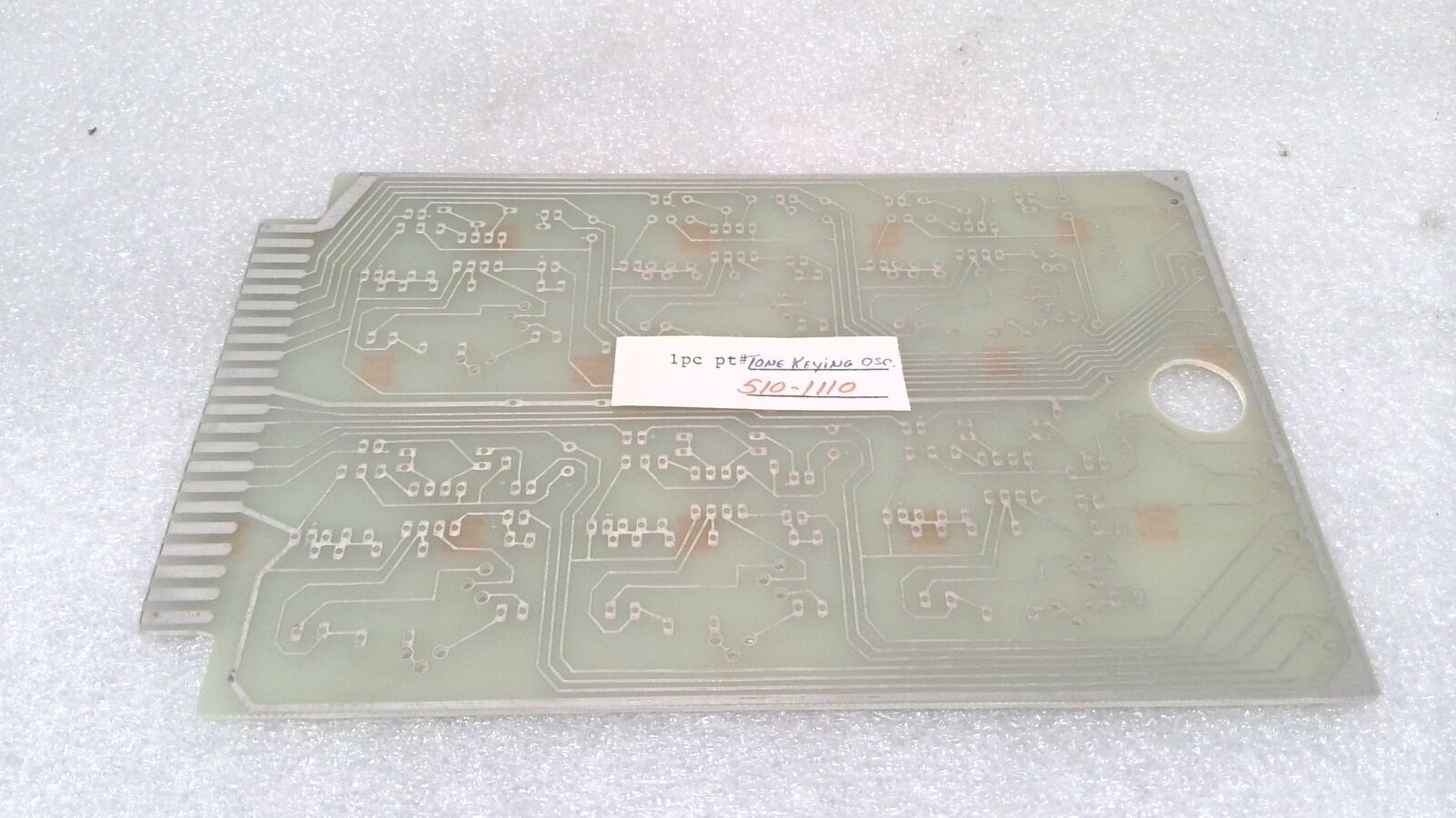 VINTAGE COM/SYSTEMS 510-1110, PC 18-10110 TONE KEYING OSC. PC BOARD