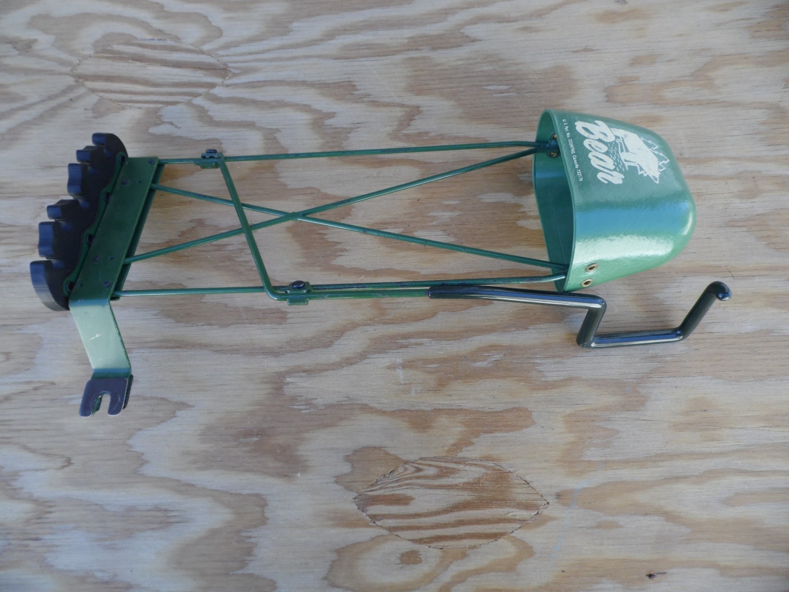 Bear Archery 8 arrow springarm bow quiver RH