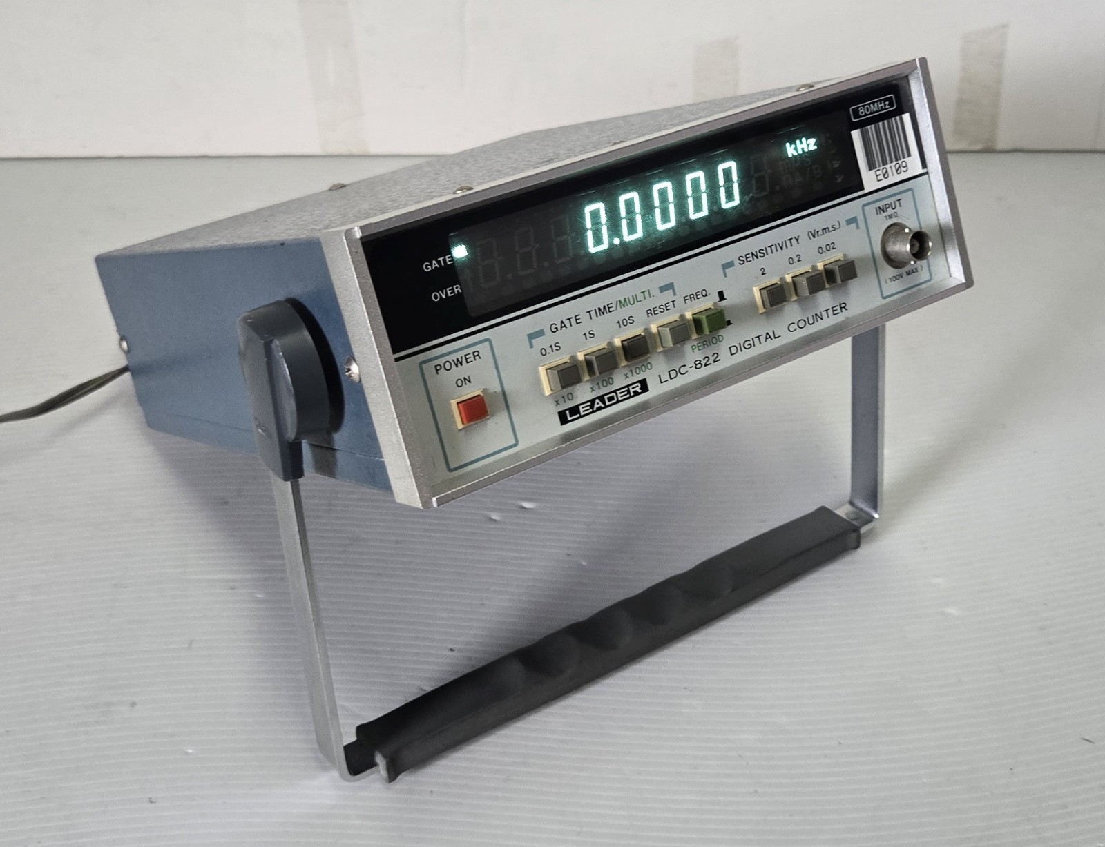 LEADER LDC-822 DIGITAL FREQUENCY COUNTER  80 MHz CLEAN!