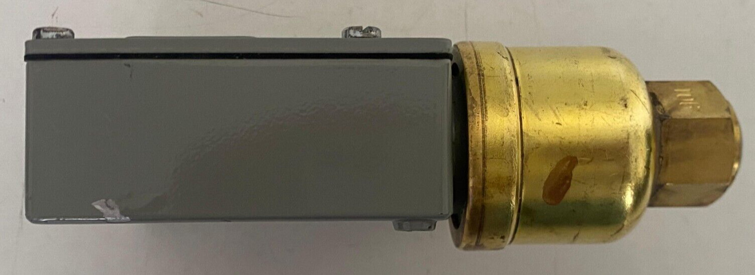 TRAFAG / PRESSOSTAT / PRESSURE SWITCH / 900.2675