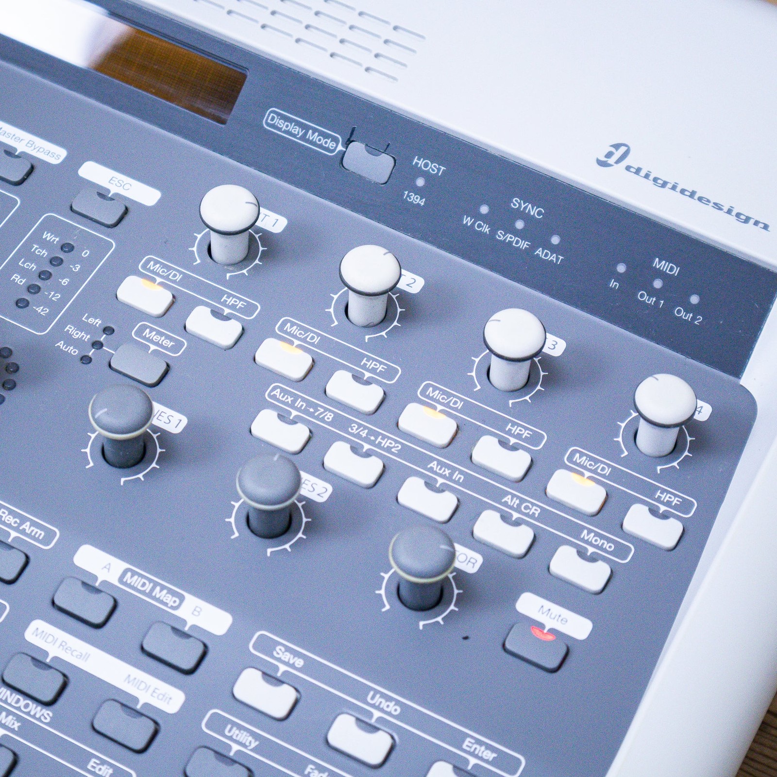 Digidesign Digi003 Console FireWire Audio Interface Control Surface U279966-01