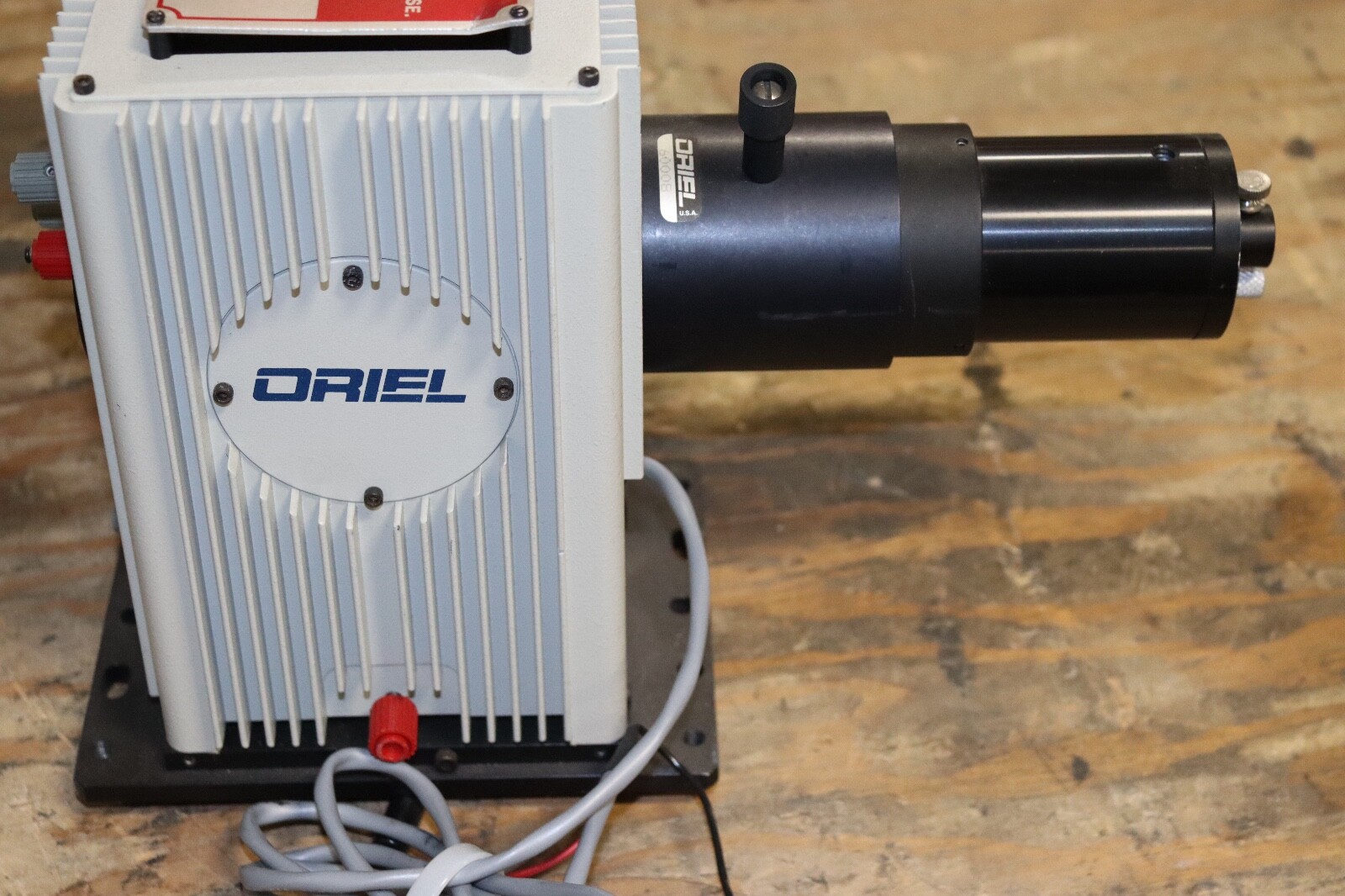 ORIEL 60000 Lamp Housing