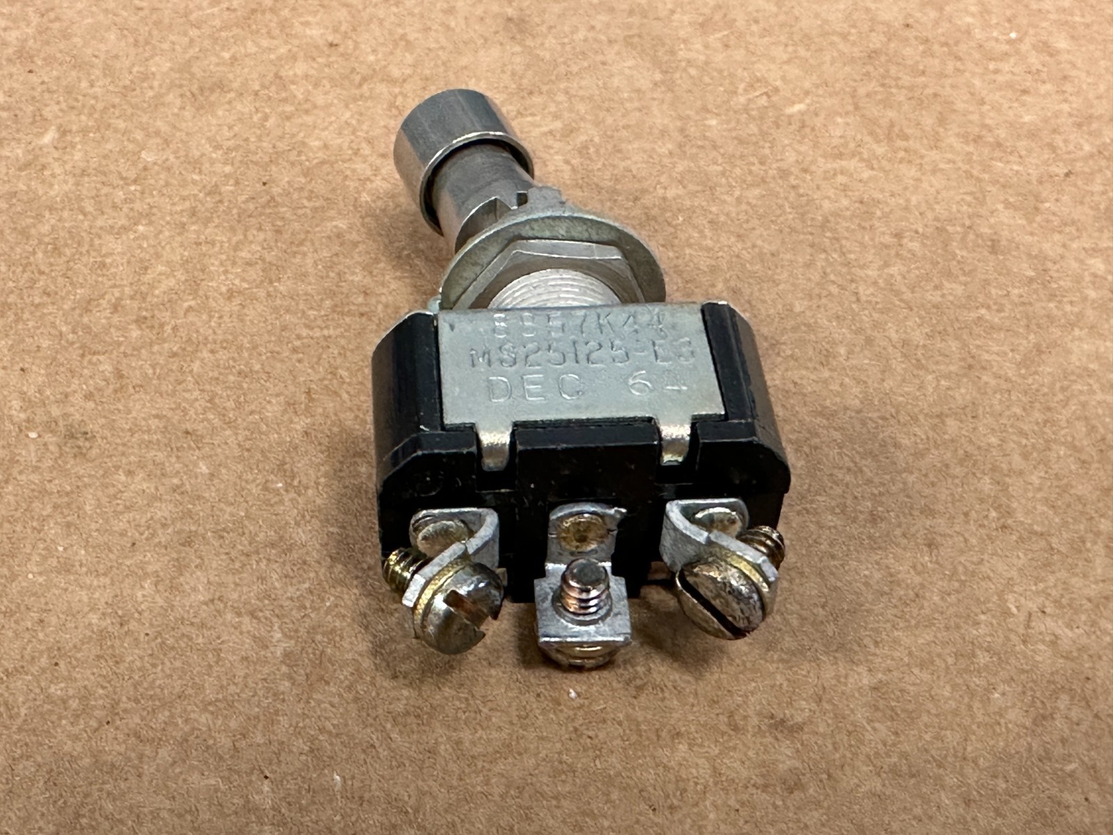 Toggle Switch P/N 8857K44 SA MS25125-E3 New