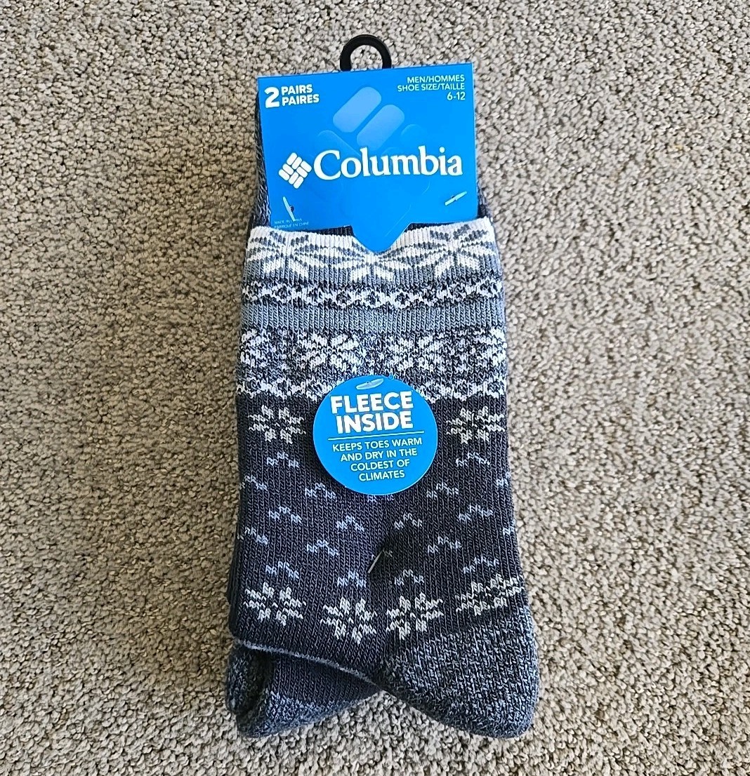 Columbia 2 Pk Navy Blue Fair Isle Fleece Comfort Crew  Socks Men's Sz  6-12 NWT