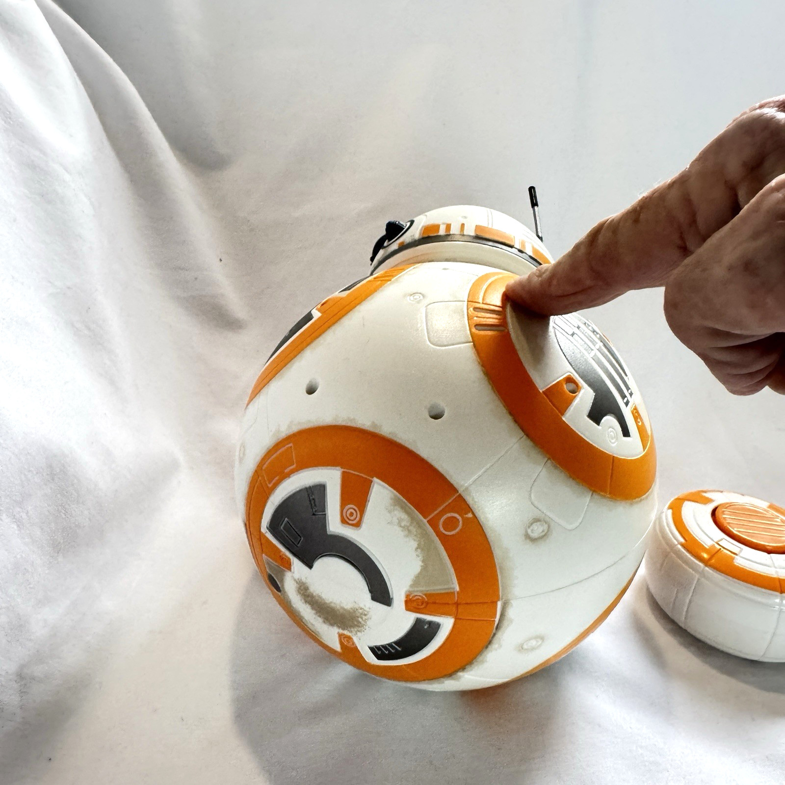 Star Wars BB-8 Droid Robot Remote Control Toy With Remote - Read
