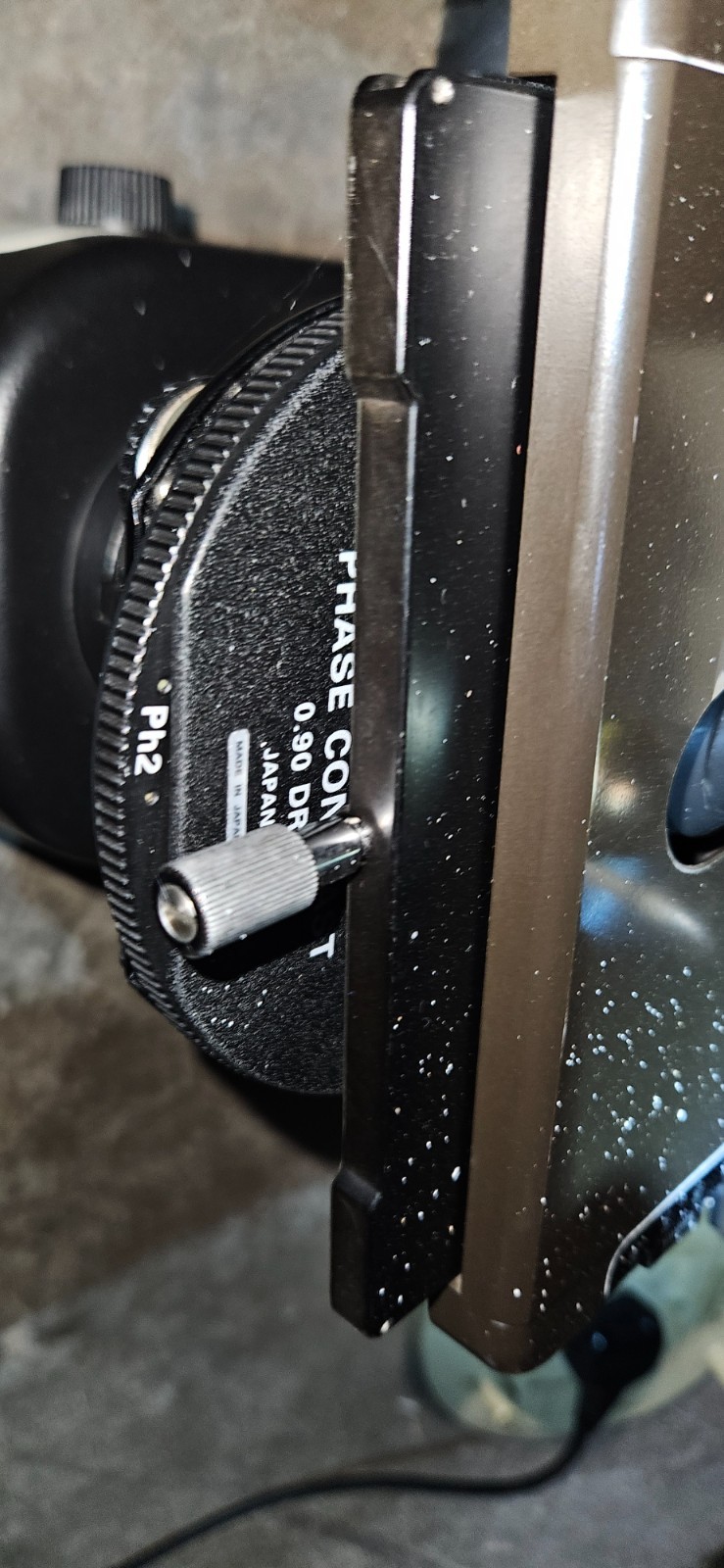 Nikon ECLIPSE Ci-L Microscope with 2 objectives
