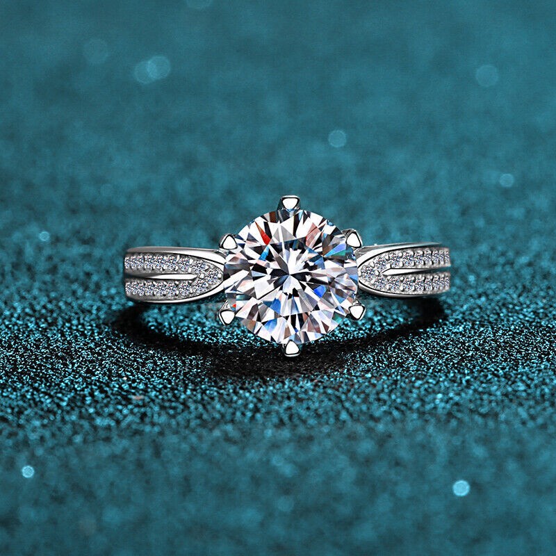 1Ct Round Cut VVS1 Moissanite Soitaire Engagement Ring Solid 925 Sterling Silver