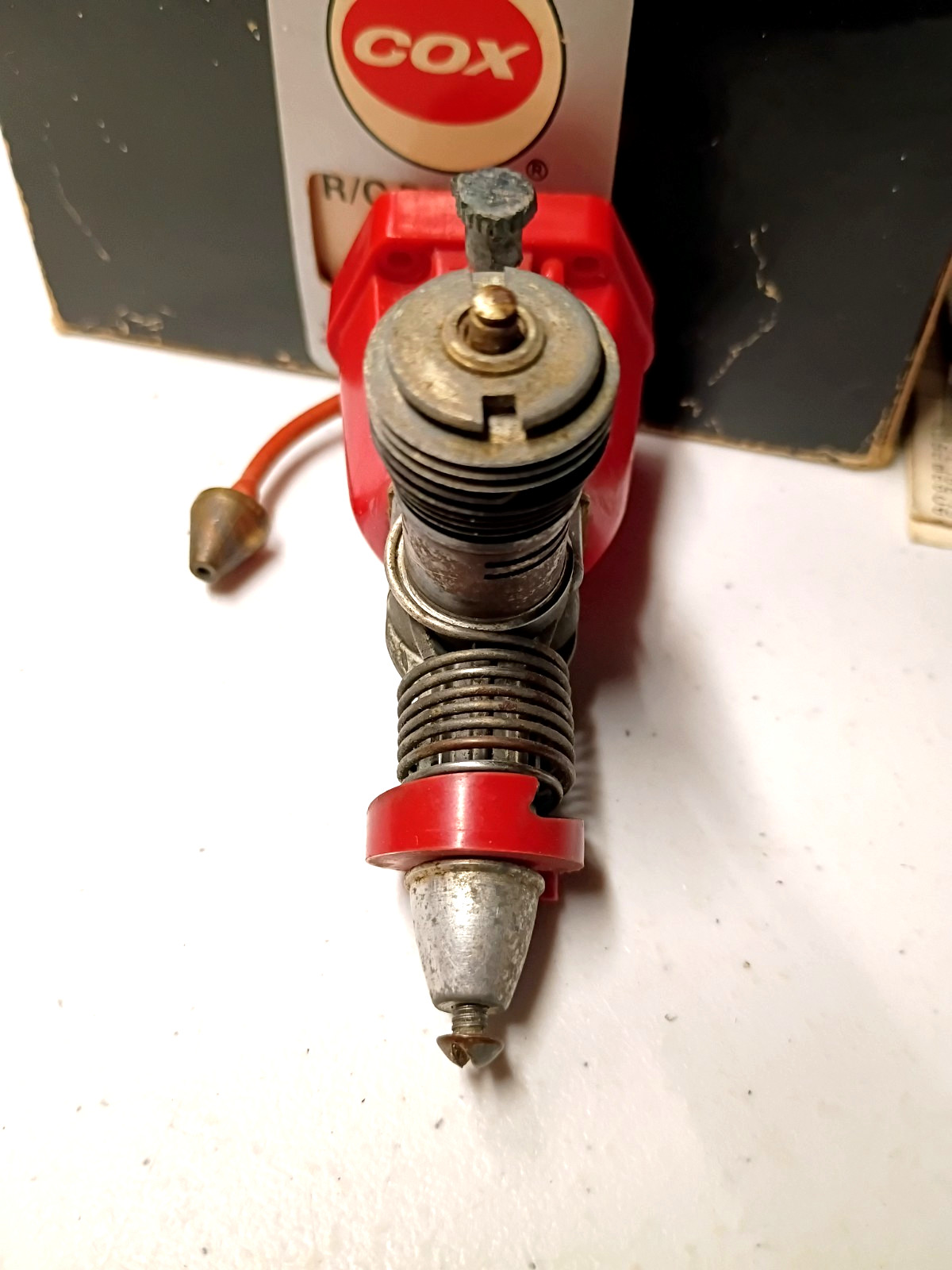 Vtg COX R/C BEE .049 Model Airplane Engine w/Muffler Tools Box Good Compression!