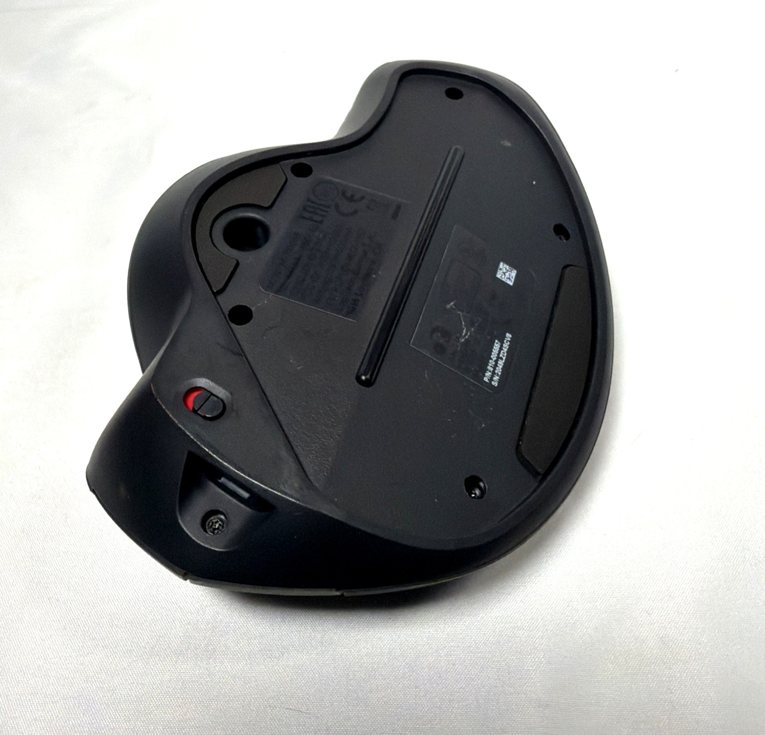 Logitech Ergo M575 Wireless Trackball Mouse Bluetooth Ergonomic USB-C Graphite