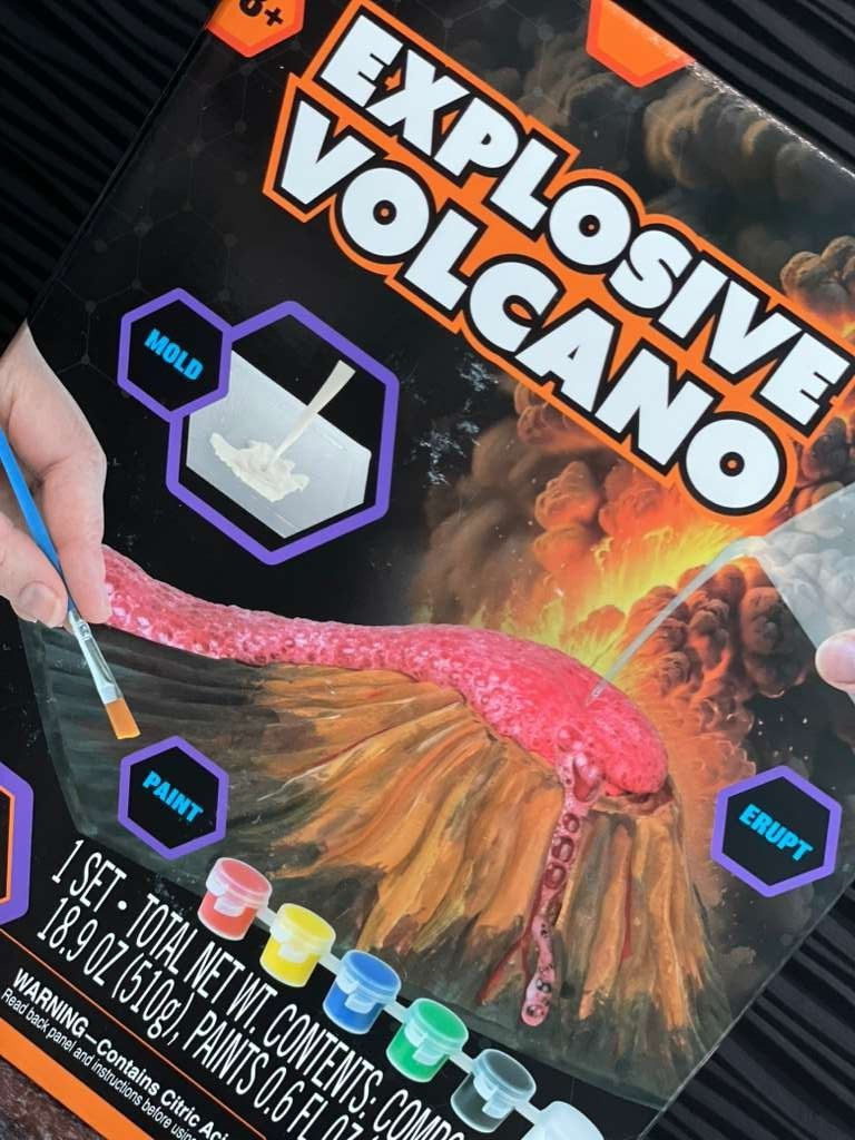 ORB Explosive Volcano Science Kit STEM Kids Experiment Mold Paint Erupt 8+